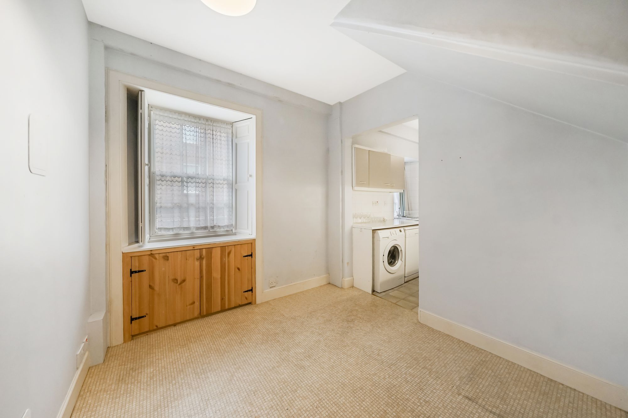 3 bed end of terrace house for sale in Main Street, Callander, FK17 15