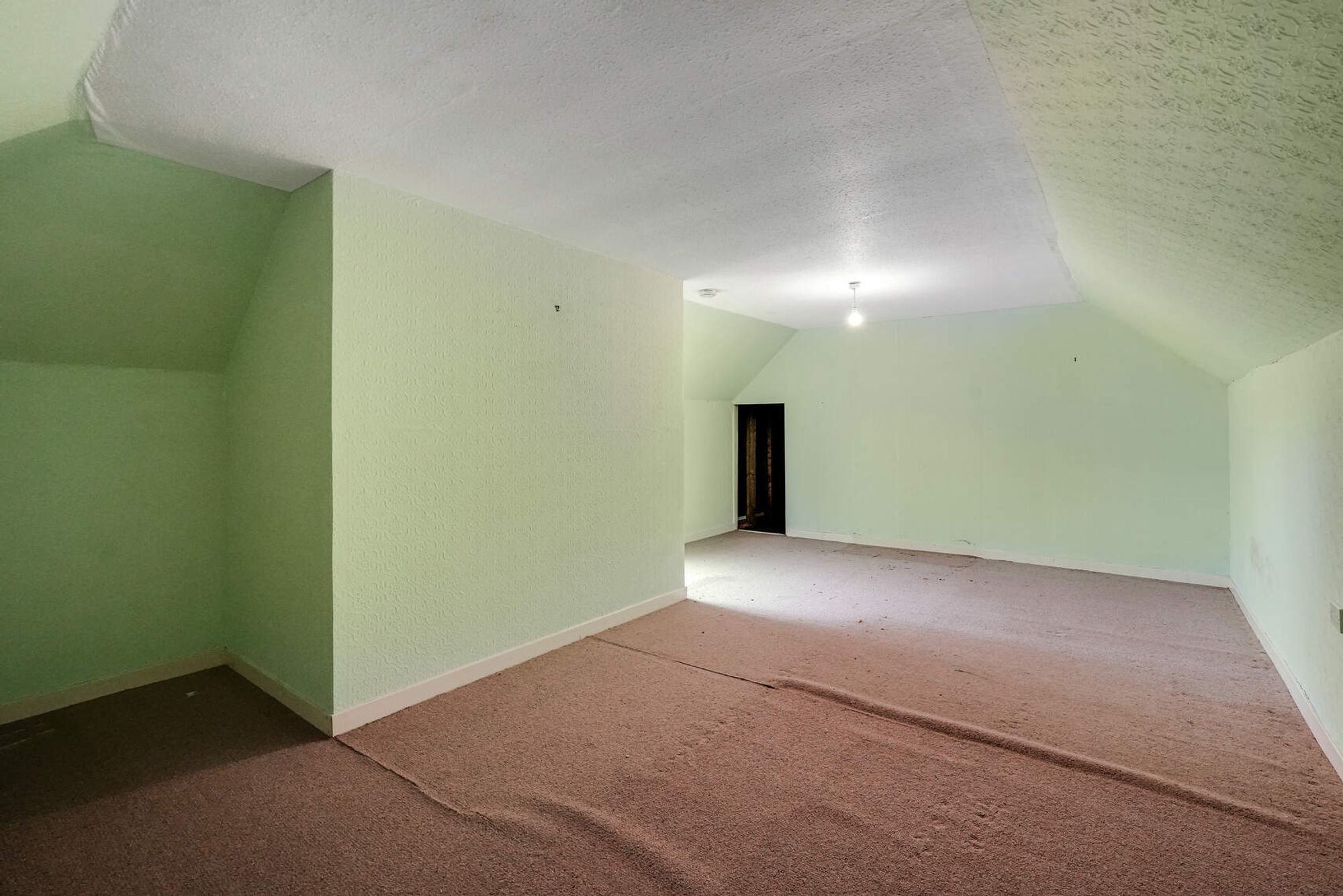 2 bed bungalow for sale in Castle Road, Stirling  - Property Image 13