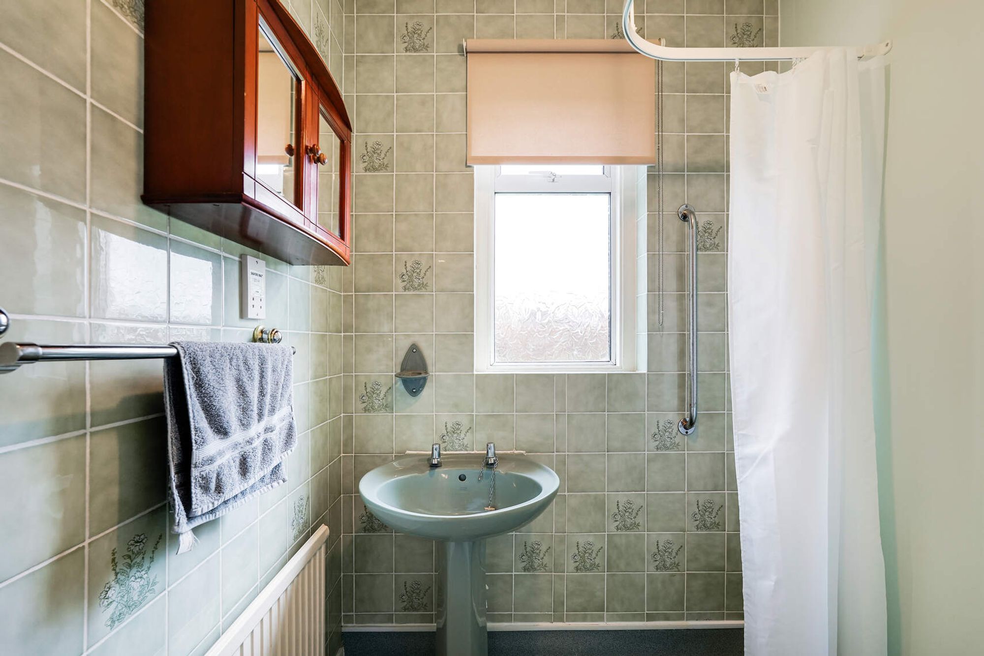 2 bed bungalow for sale in Castle Road, Stirling  - Property Image 9