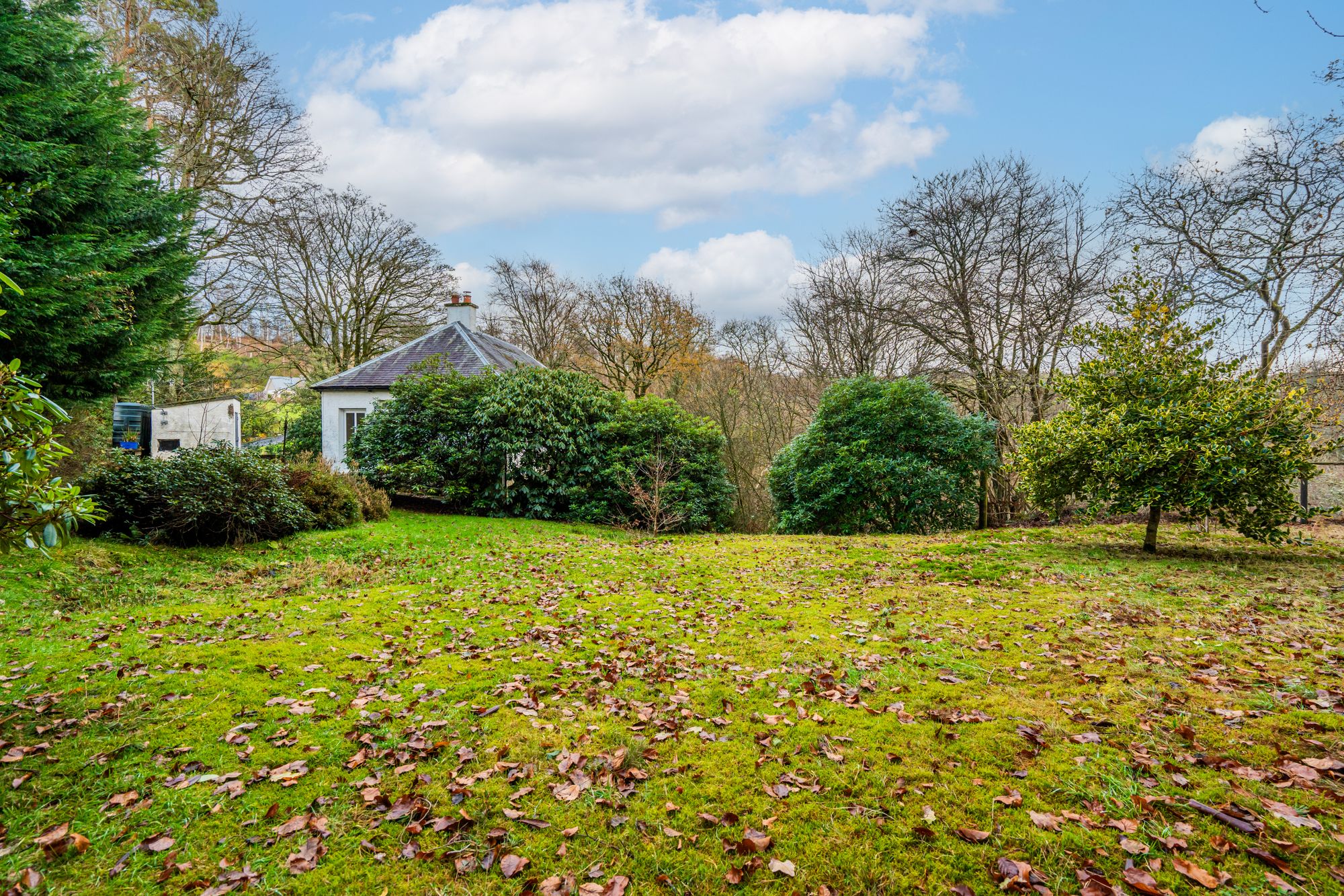 2 bed detached cottage for sale in Glen Road, Dunblane, FK15 17