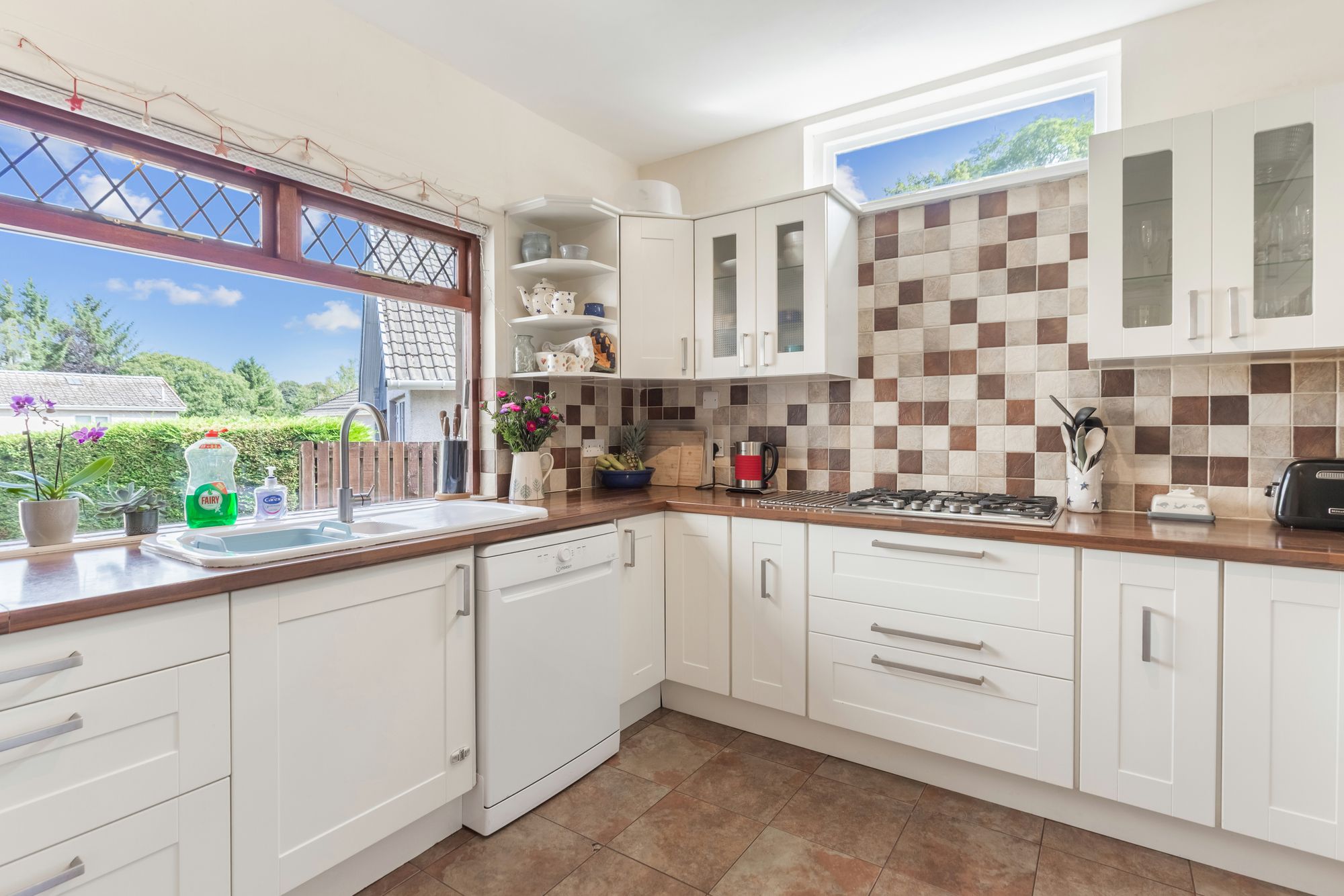 4 bed semi-detached house for sale in Strathmore Avenue, Dunblane, FK15  - Property Image 3