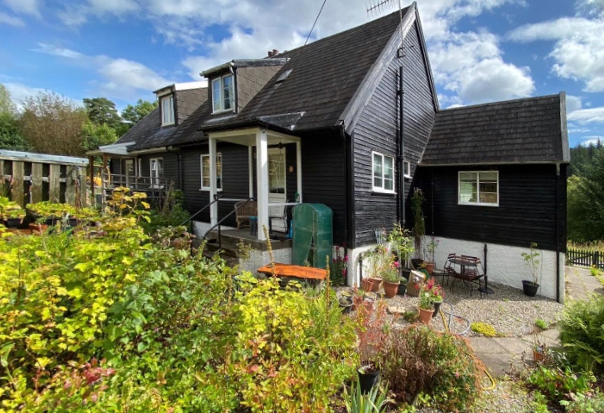 2 bed villa for sale in Keip Road, Strathyre, FK18 13