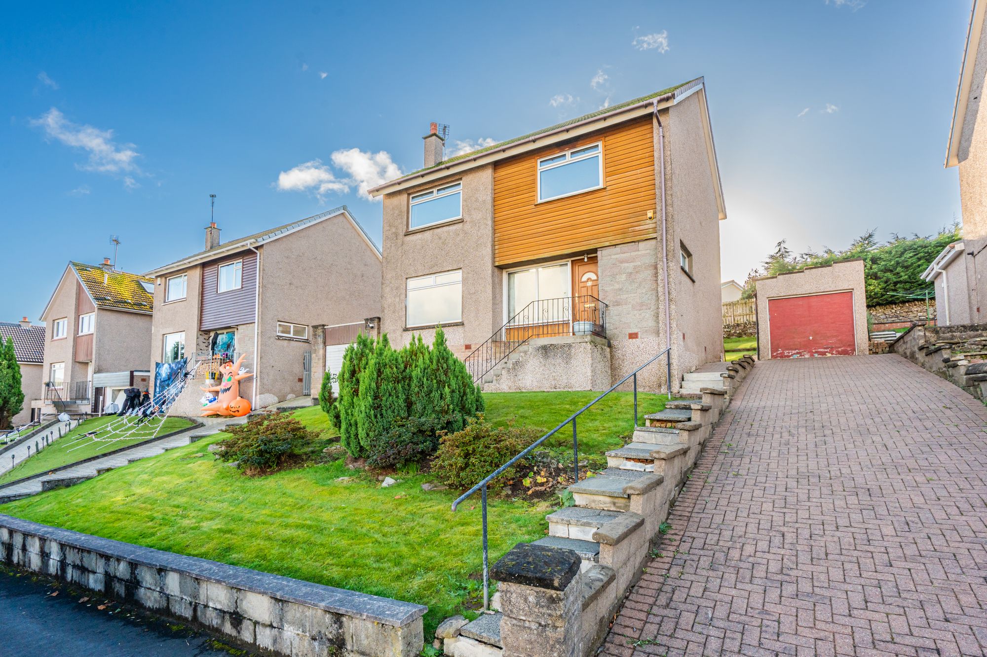 3 bed detached house for sale in Roman Way, Dunblane, FK15