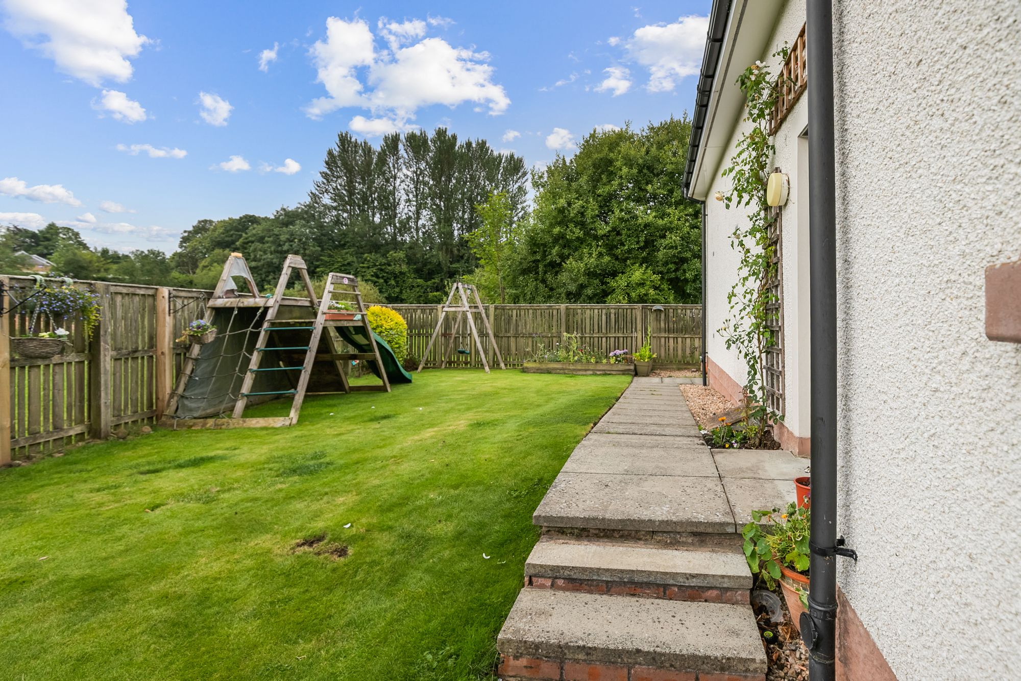 5 bed detached house for sale in Cockburn Avenue, Dunblane  - Property Image 36