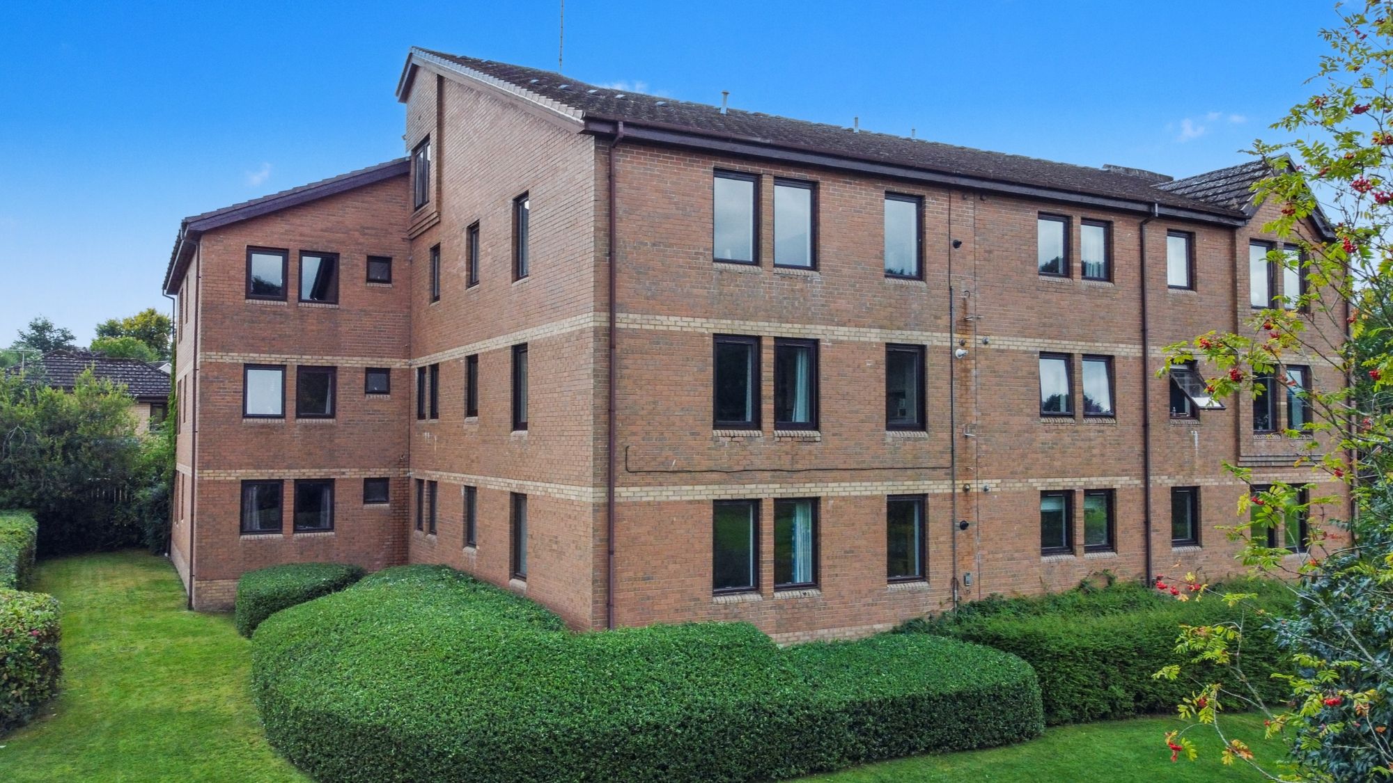 2 bed flat for sale in Springbank Gardens, Dunblane, FK15 10