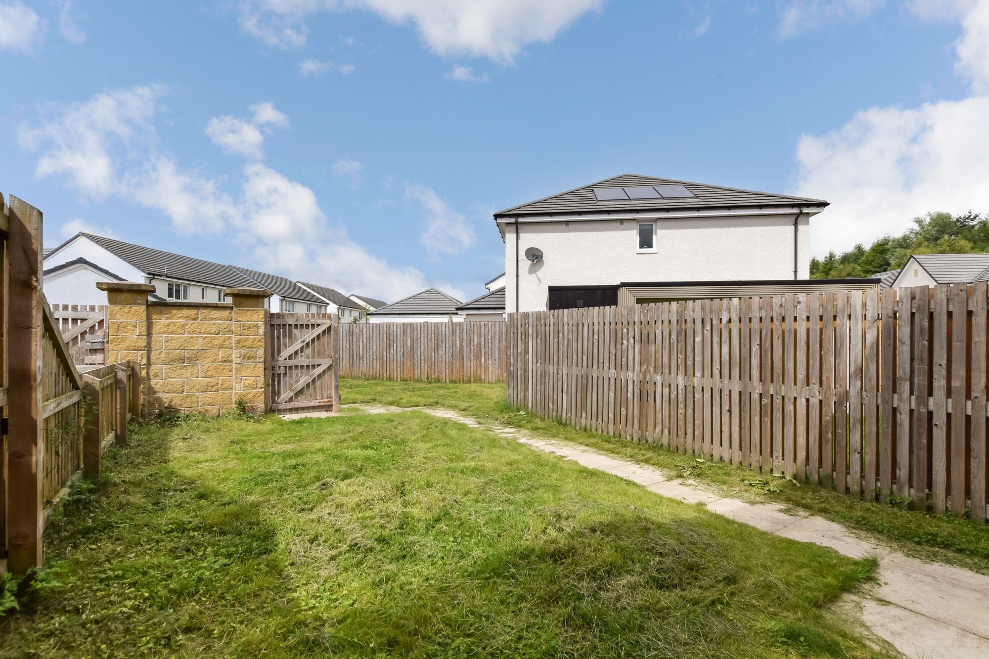 3 bed house for sale in Young Road, Dunblane, FK15 17
