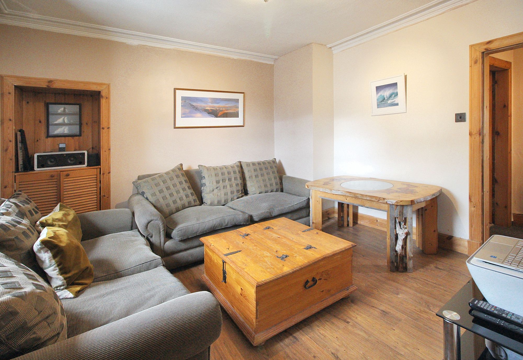 2 bed flat for sale in The Cross, Doune  - Property Image 3