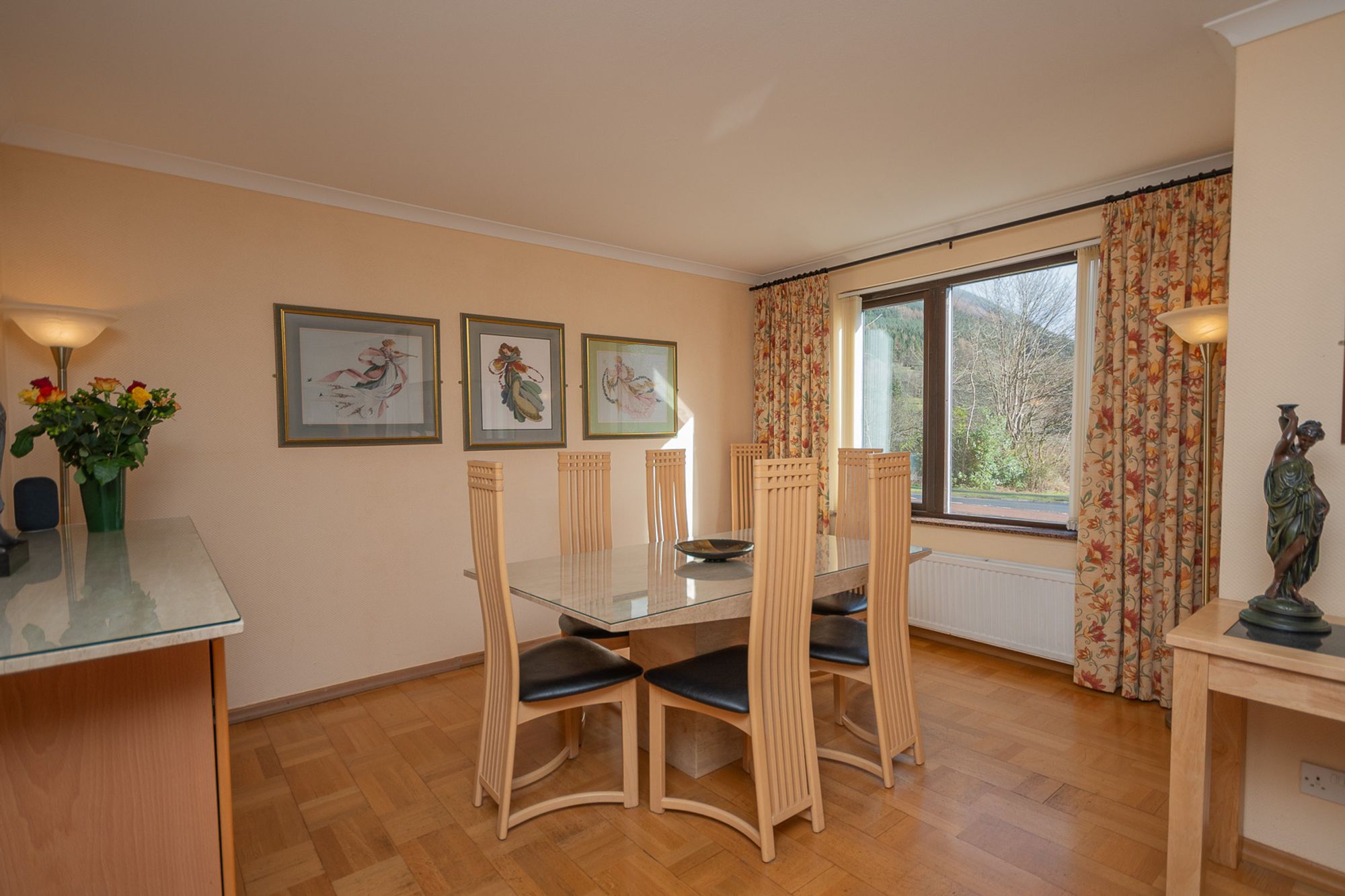 4 bed detached house for sale in Lochearnhead, Lochearnhead  - Property Image 6