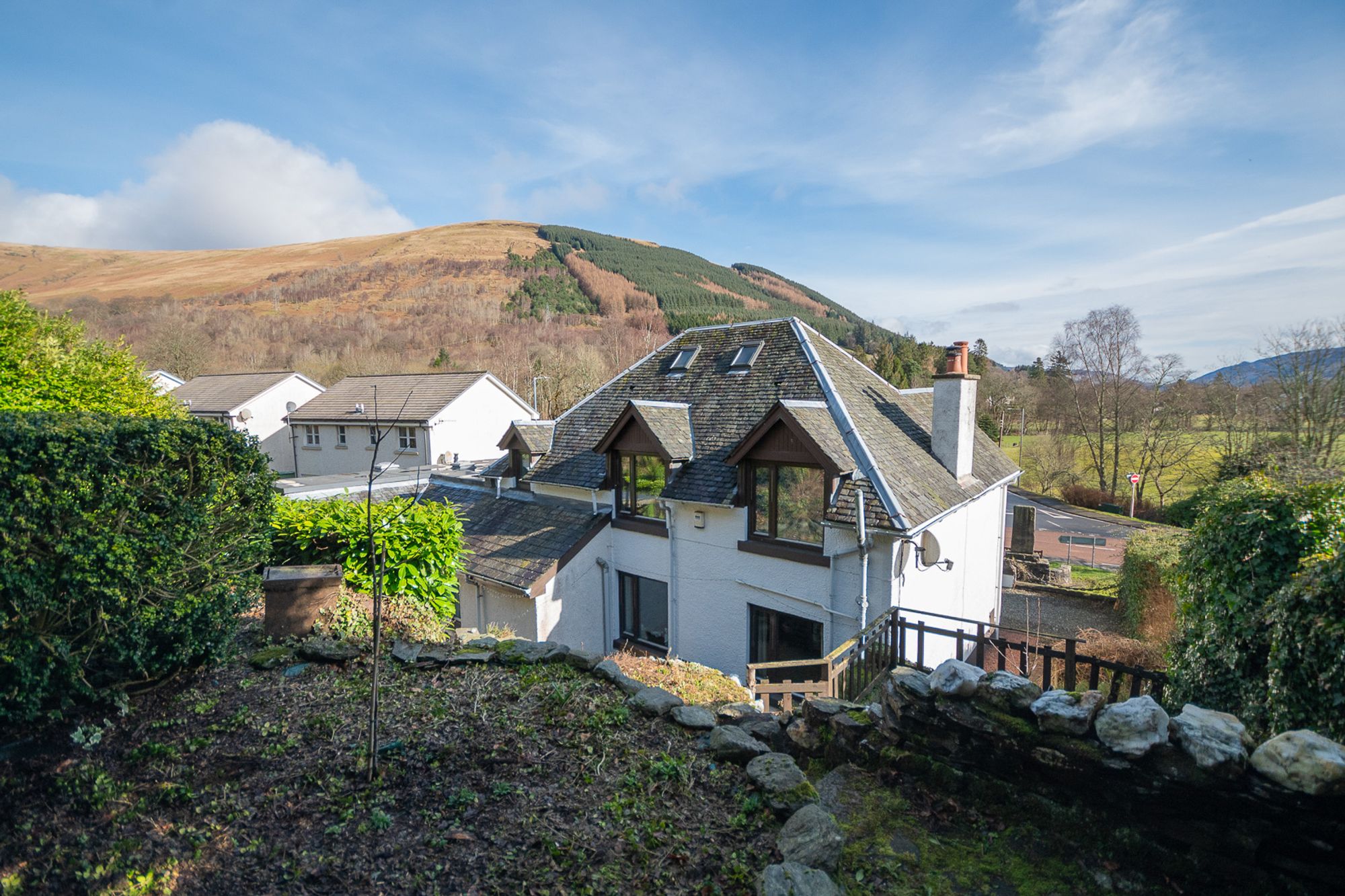 4 bed detached house for sale in Lochearnhead, FK19 20