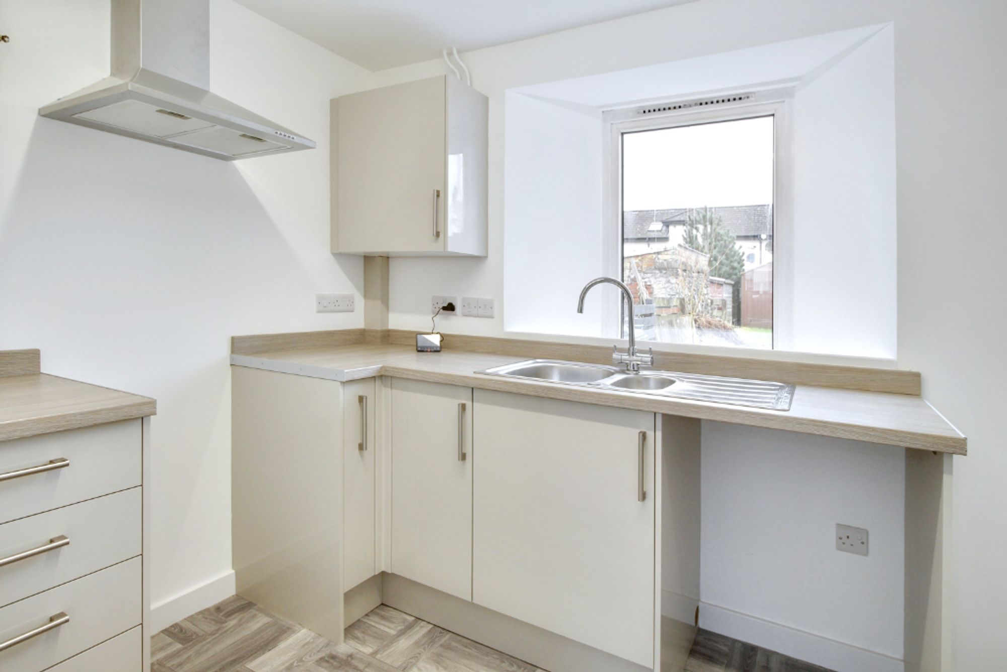 1 bed ground floor flat for sale in Front Street, Braco, FK15 5