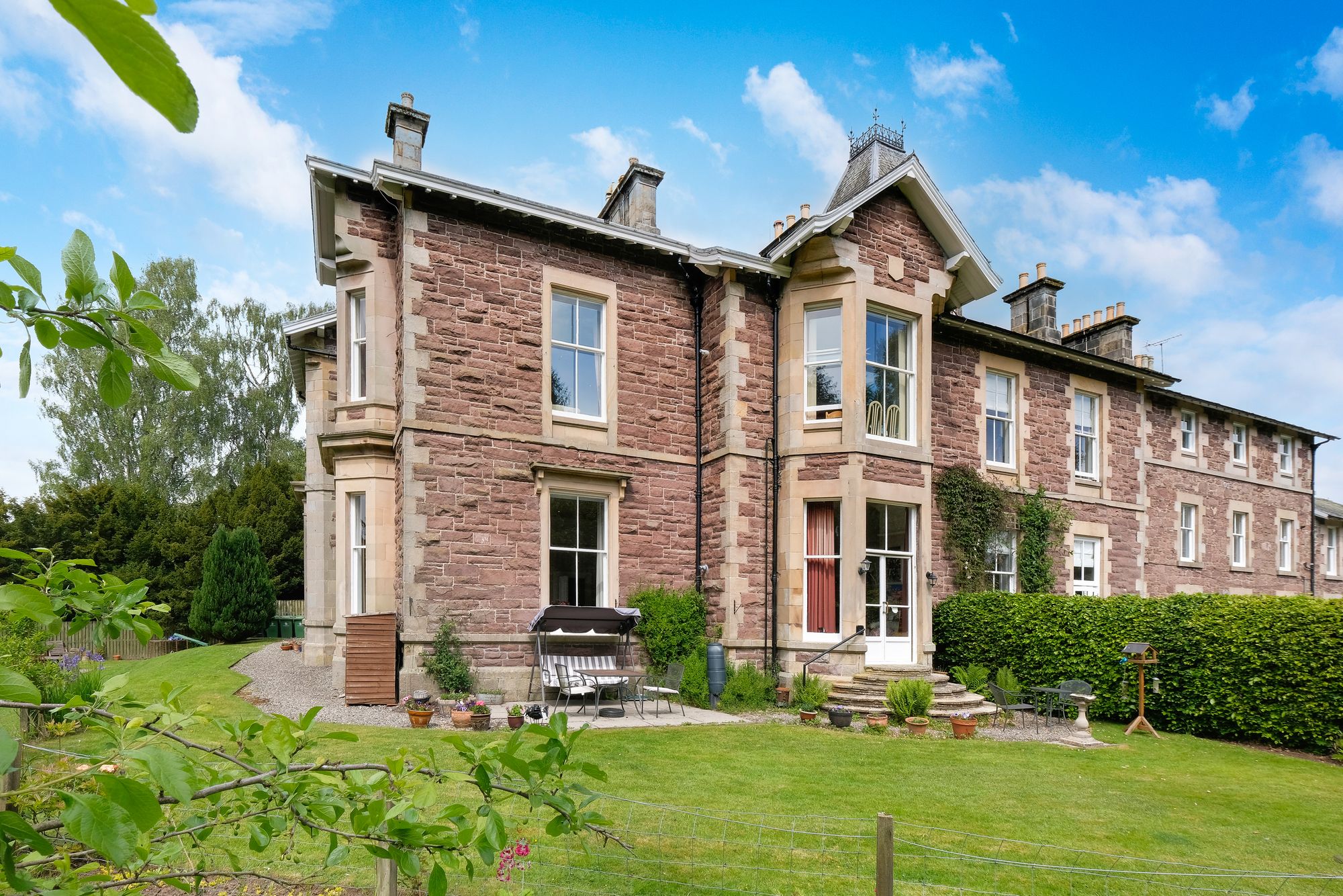 2 bed ground floor flat for sale in Perth Road, Dunblane, FK15