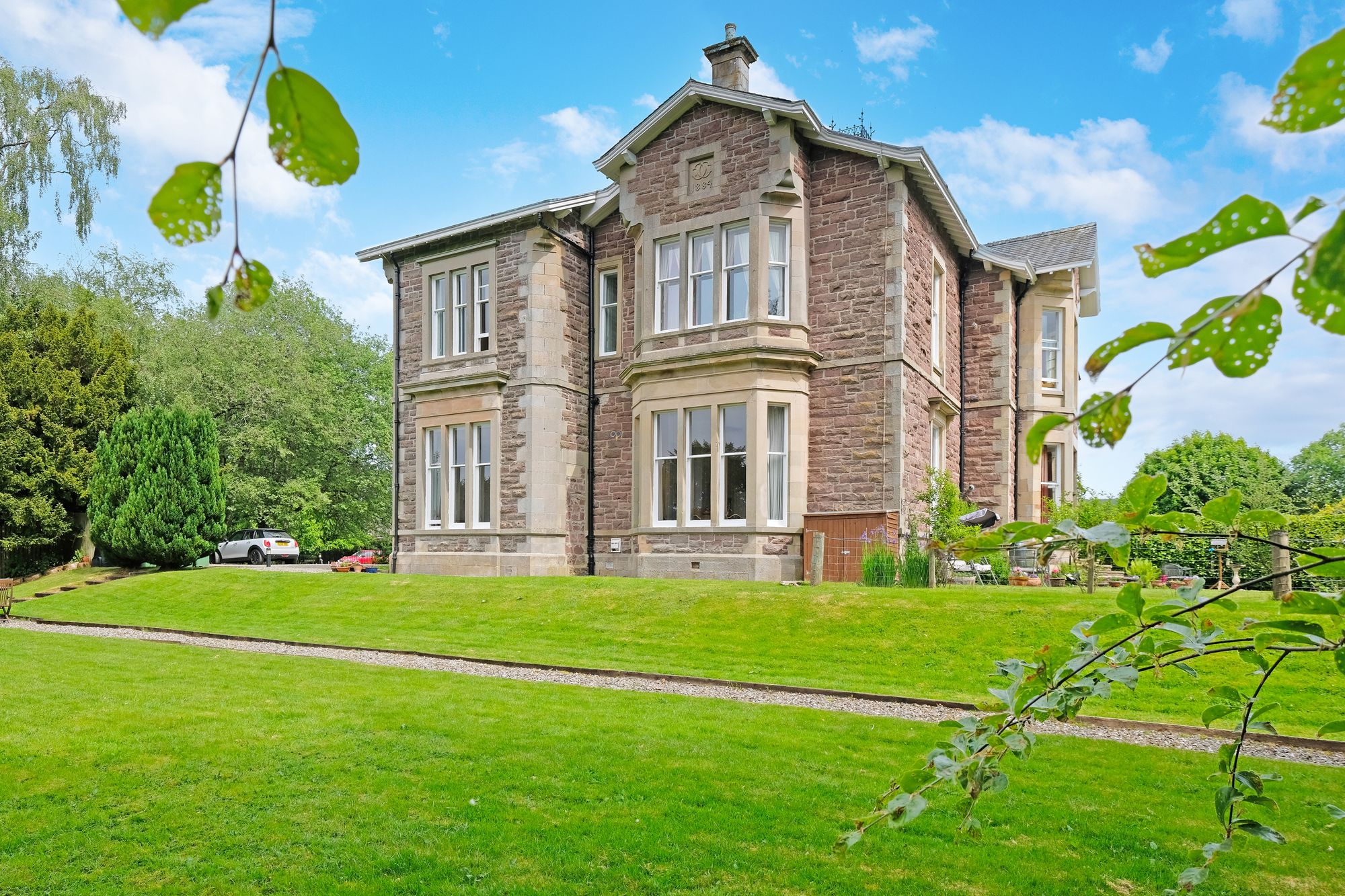 2 bed ground floor flat for sale in Perth Road, Dunblane  - Property Image 2