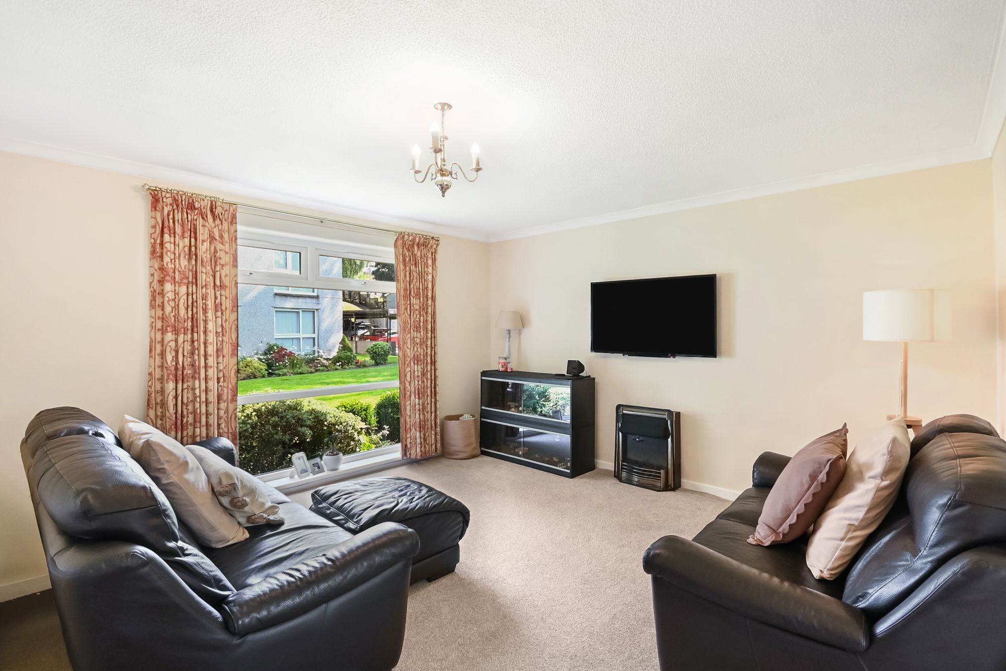 1 bed semi-detached house for sale in Buccleuch Court, Dunblane, FK15  - Property Image 4
