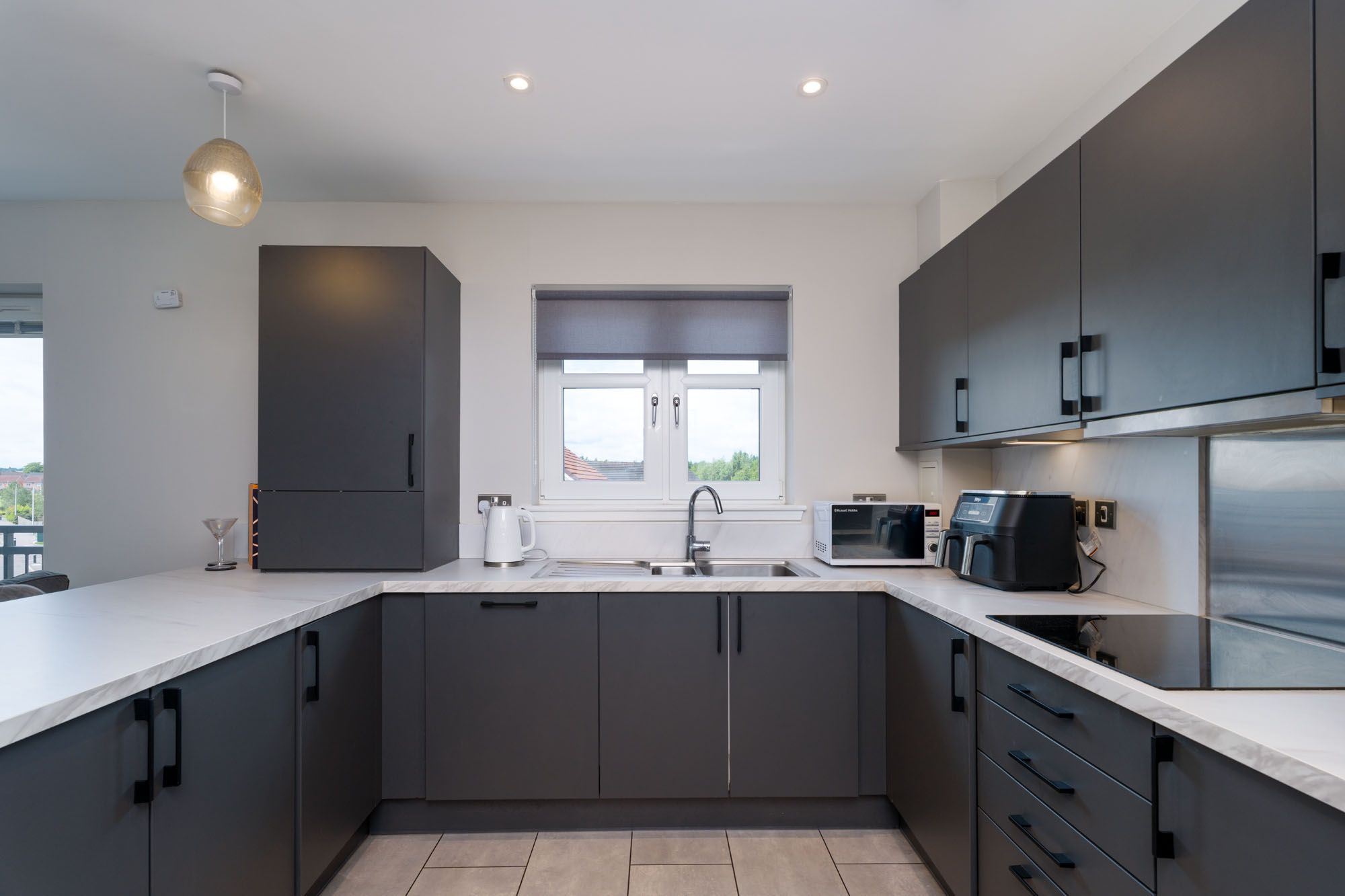 2 bed block of apartments for sale in Jardine Avenue, Falkirk  - Property Image 2