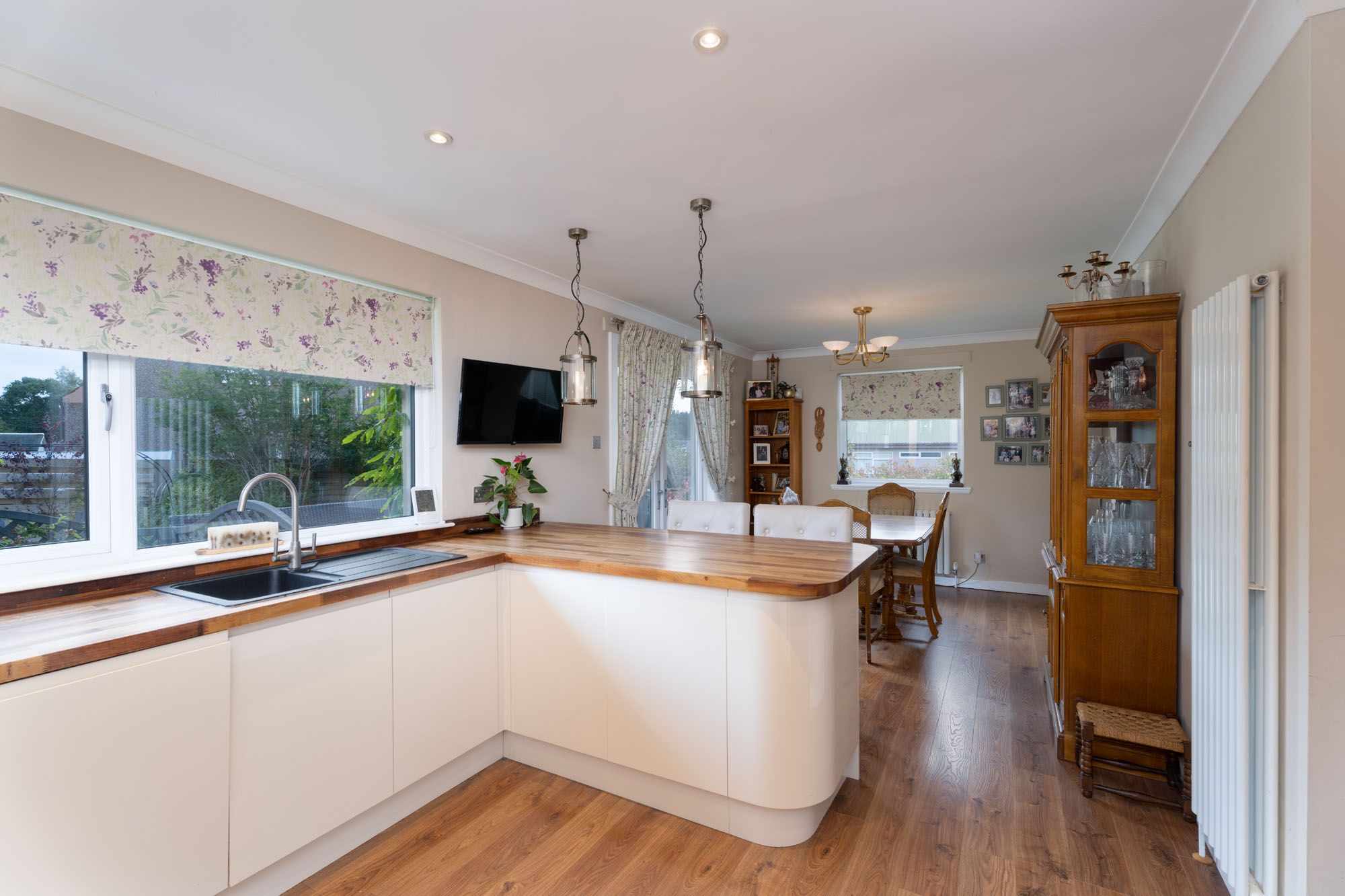 5 bed detached house for sale in Grinnan Road, Dunblane  - Property Image 3