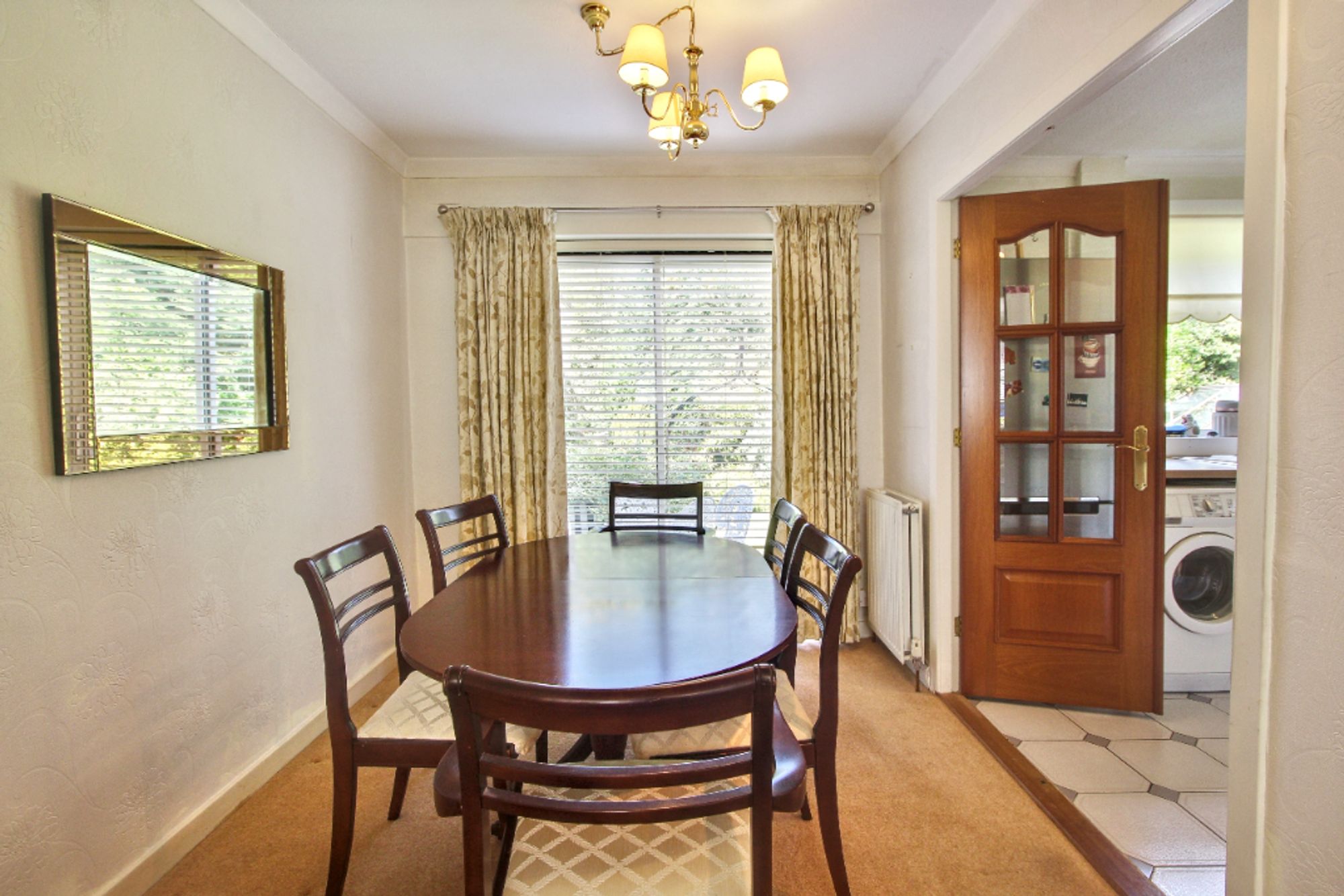 3 bed semi-detached house for sale in Hume Crescent, Stirling  - Property Image 6