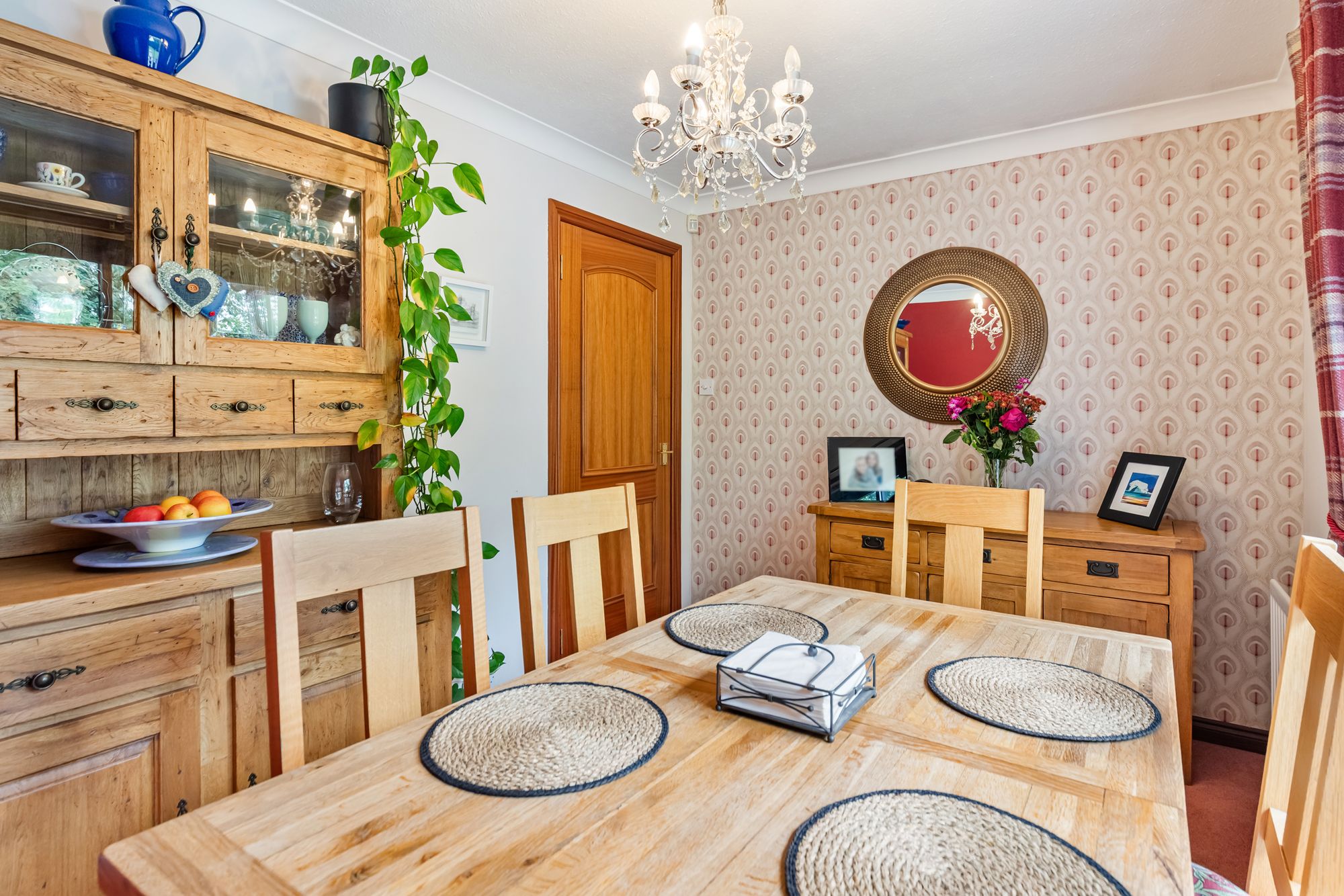 5 bed detached bungalow for sale in Commander's Grove, Dunblane  - Property Image 8