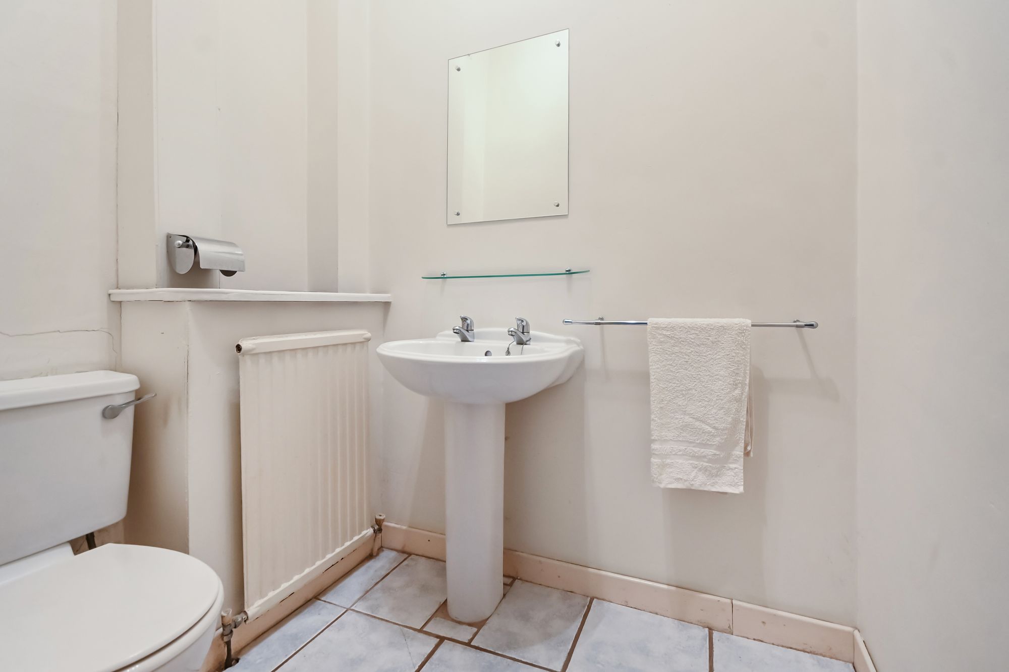2 bed flat for sale in Springfield Terrace, Dunblane, FK15  - Property Image 14
