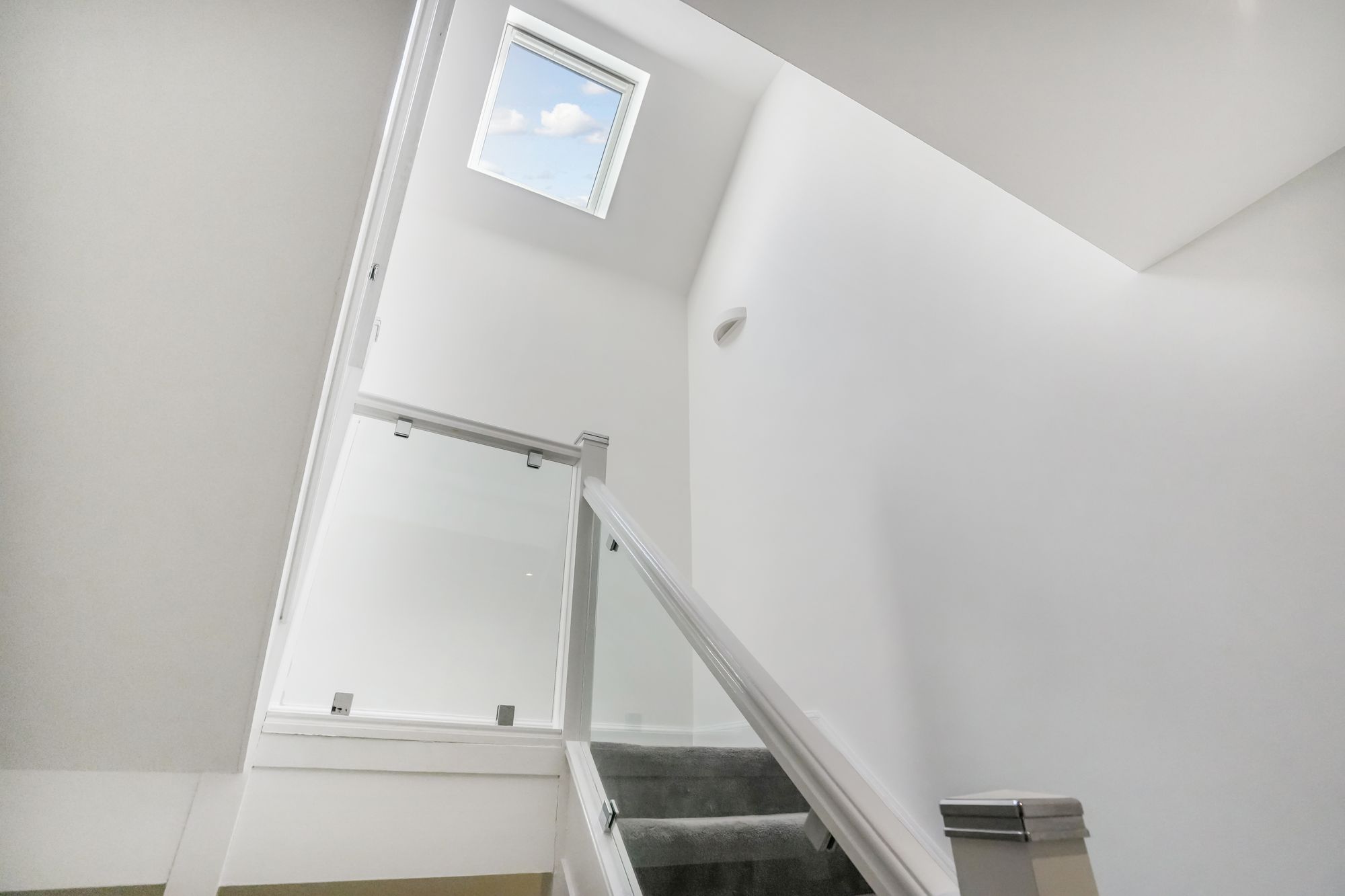 2 bed terraced town house for sale in Millrow, Dunblane, FK15 9