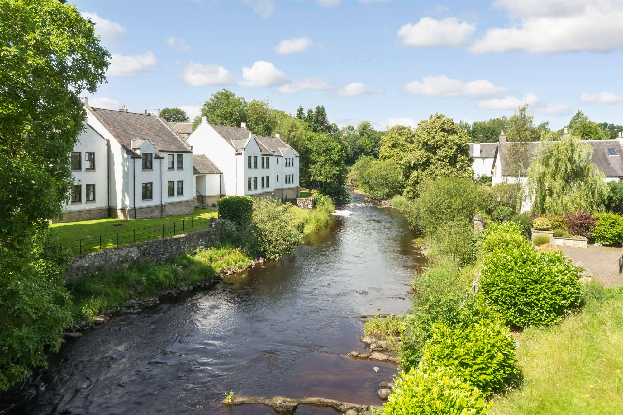 2 bed terraced town house for sale in Millrow, Dunblane, FK15 20