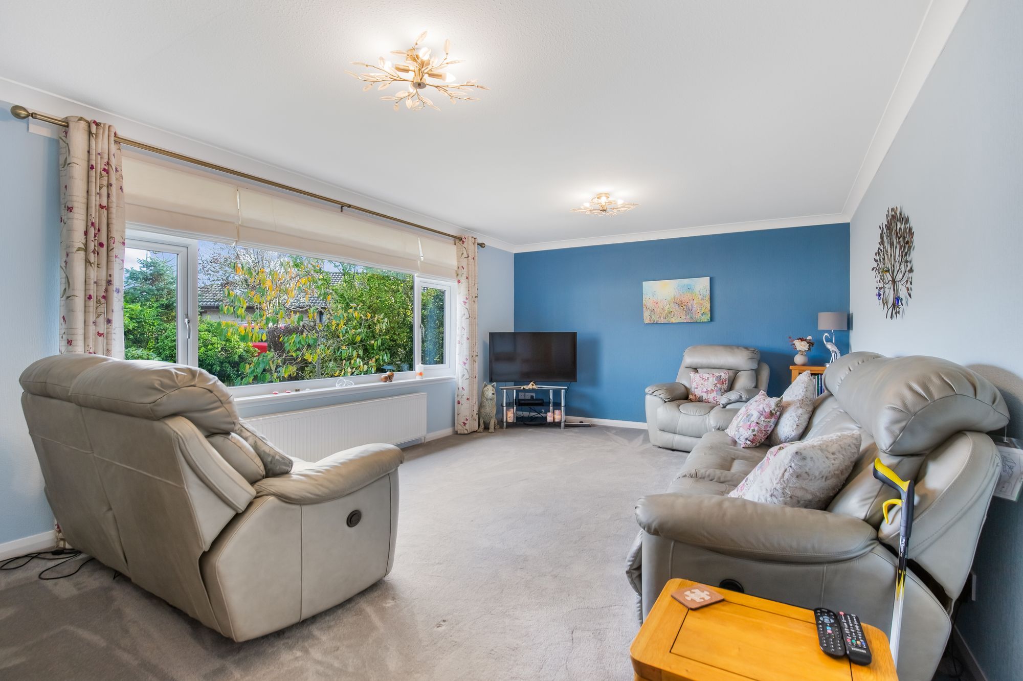 4 bed detached bungalow for sale in Allandale Crescent, Greenloaning, FK15 3