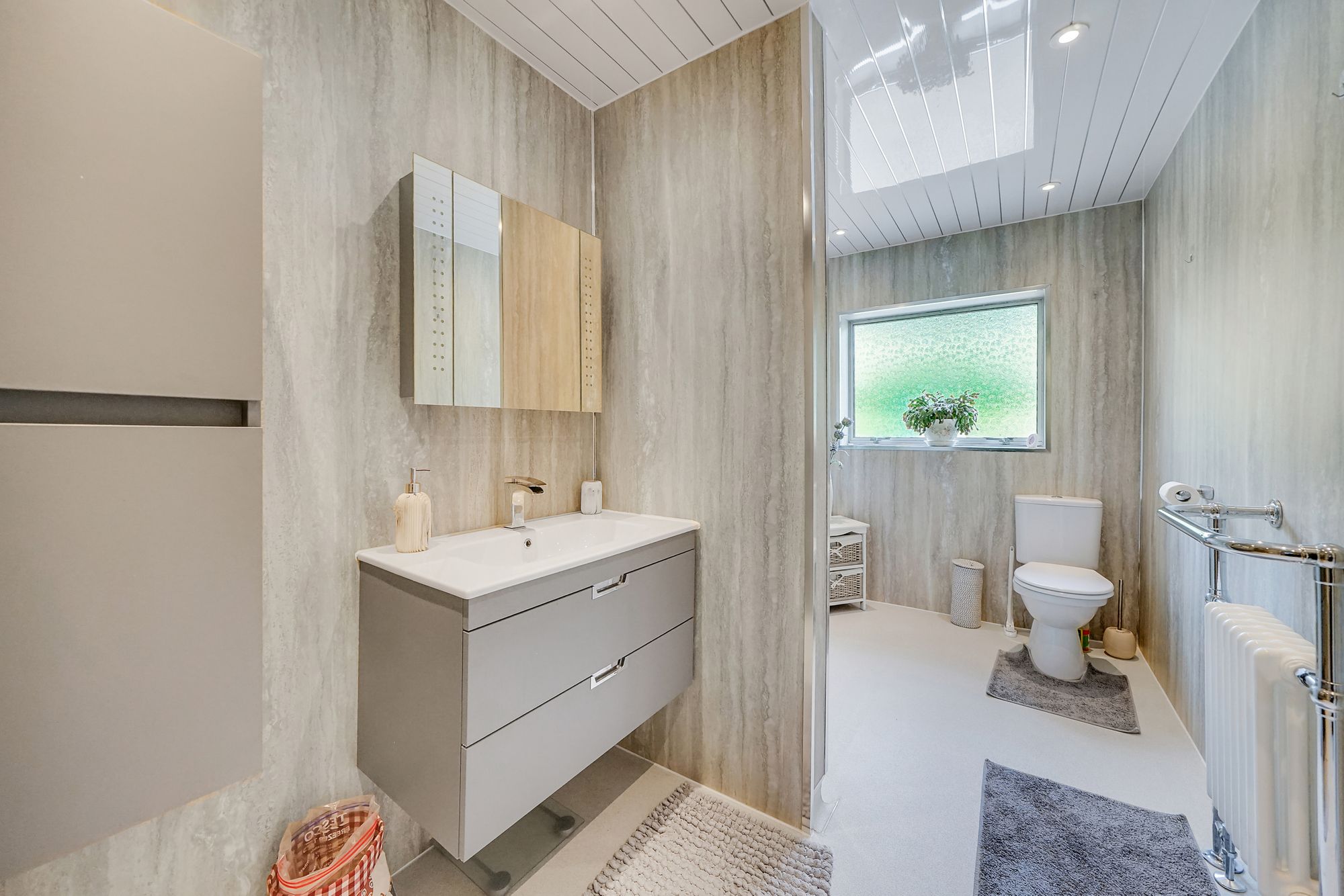 3 bed detached bungalow for sale in Manse Road, Killin  - Property Image 15