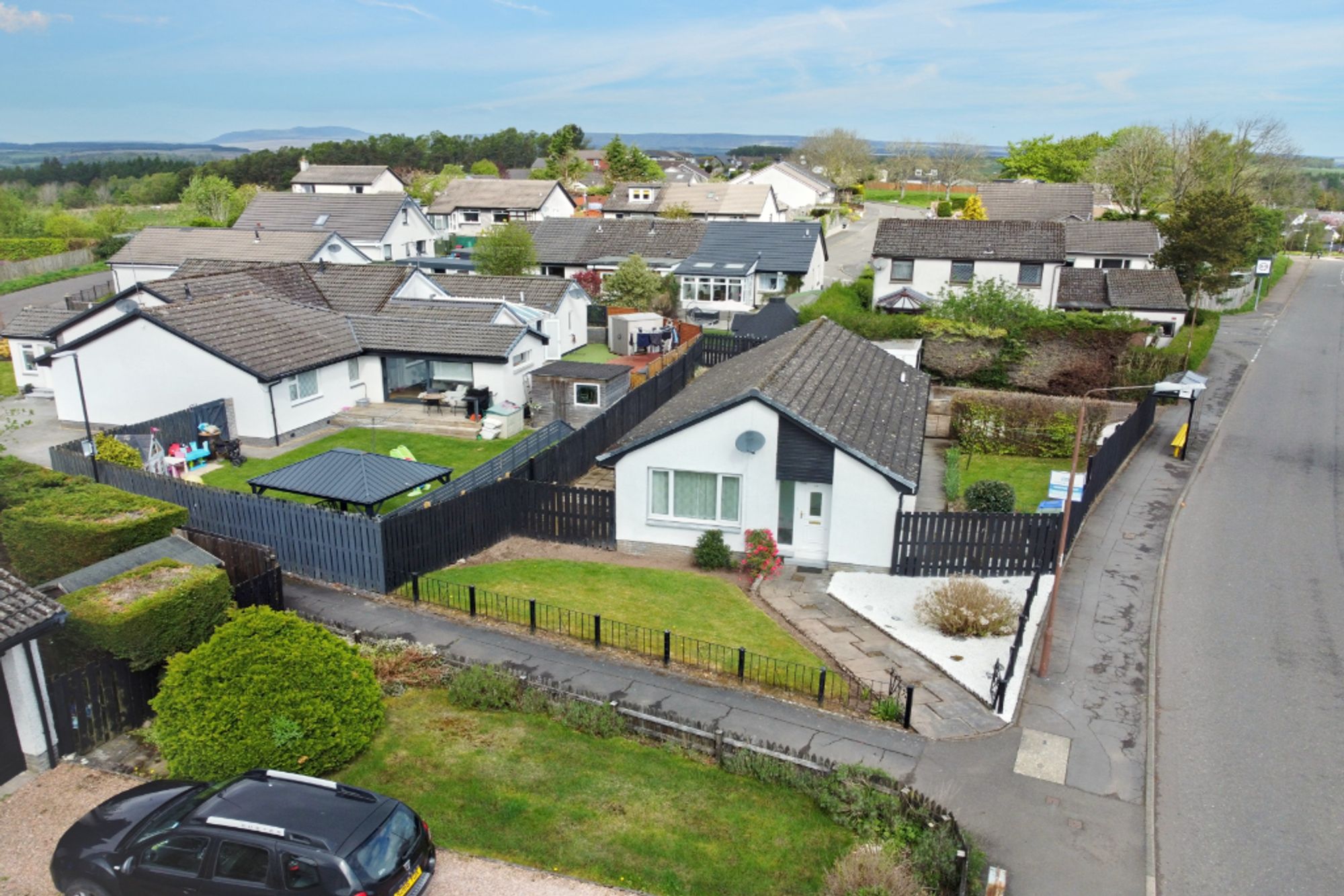 3 bed detached bungalow for sale in Wallace Road, Dunblane, FK15 18