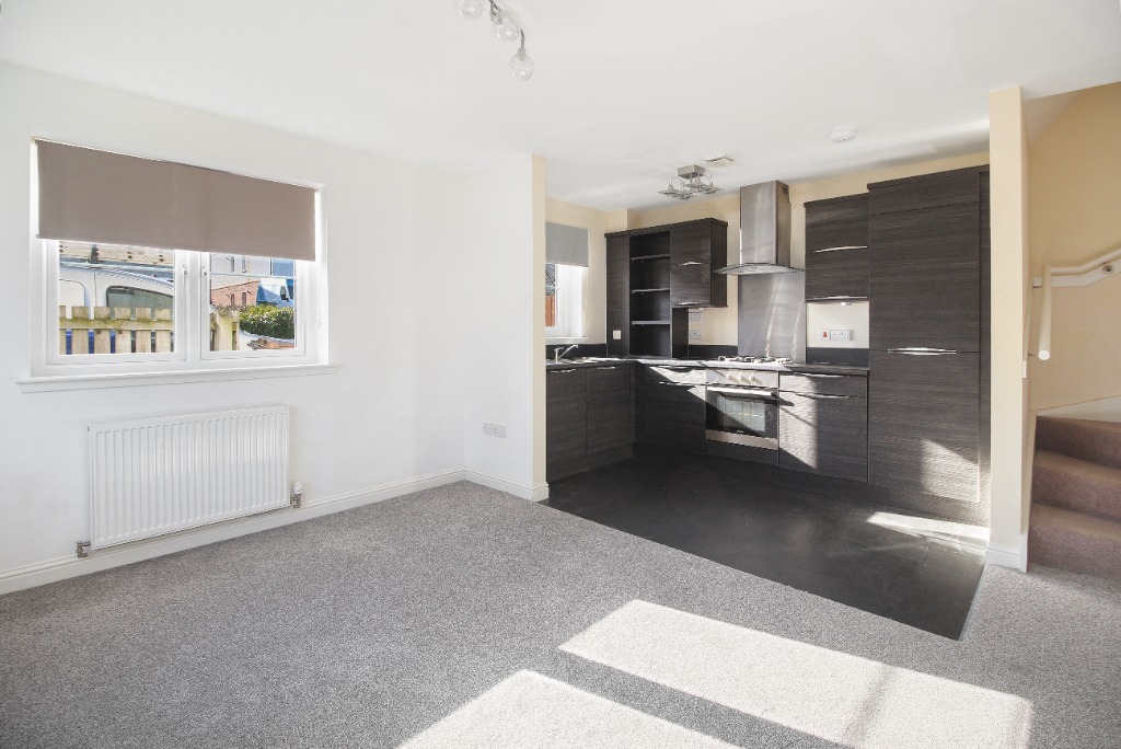 2 bed semi-detached house to rent in Erskine Street, St. Ninians, Stirling, FK7 0QN  - Property Image 4