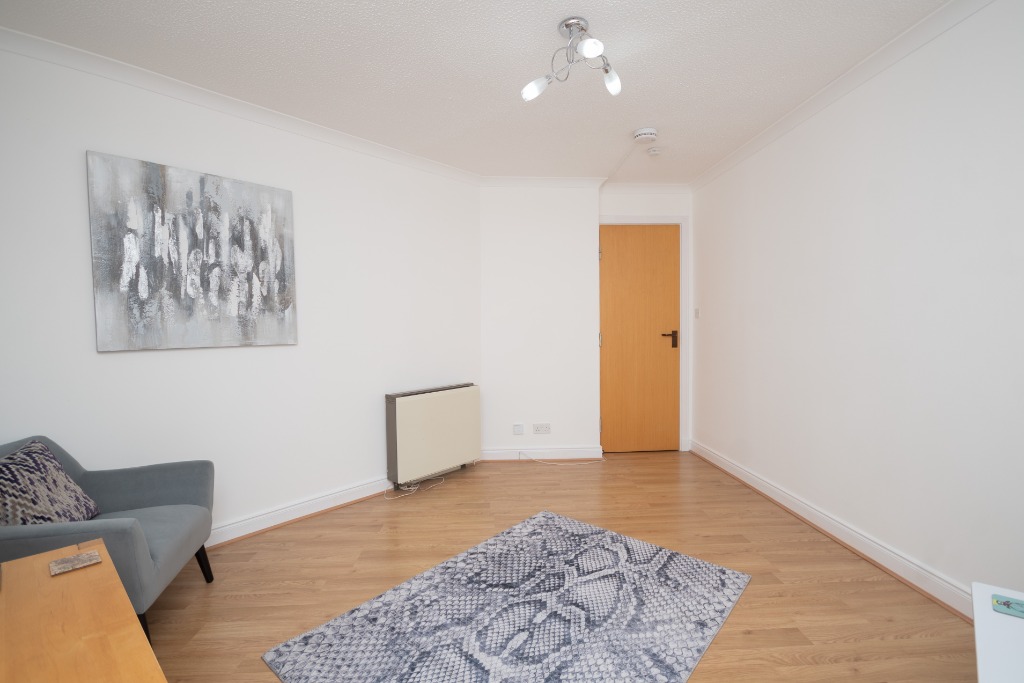 1 bed flat to rent in St Mary's Court, Dunblane  - Property Image 3