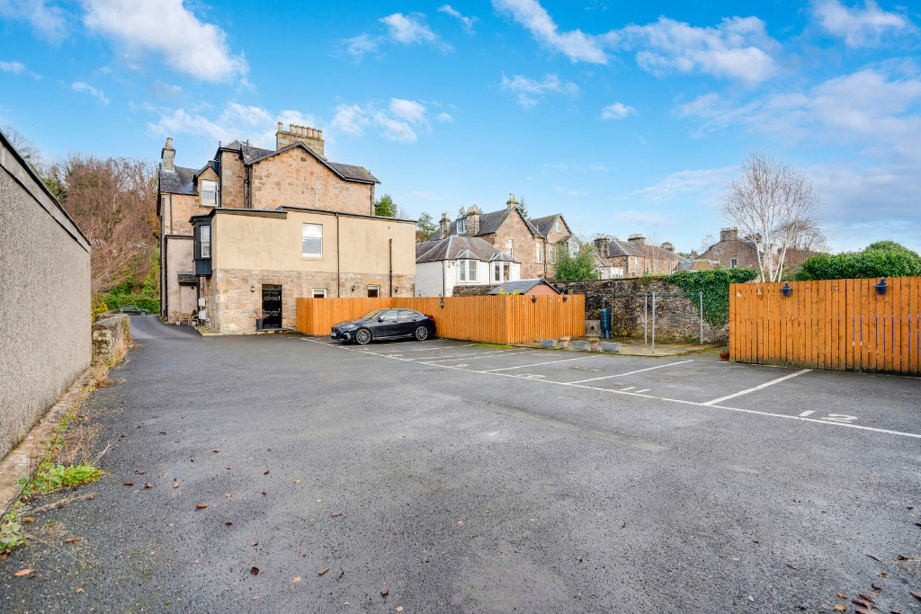 2 bed flat to rent in Henderson Street, Stirling  - Property Image 18