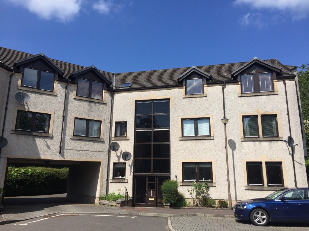 2 bed flat to rent in St. Mary's Court, Dunblane  - Property Image 1