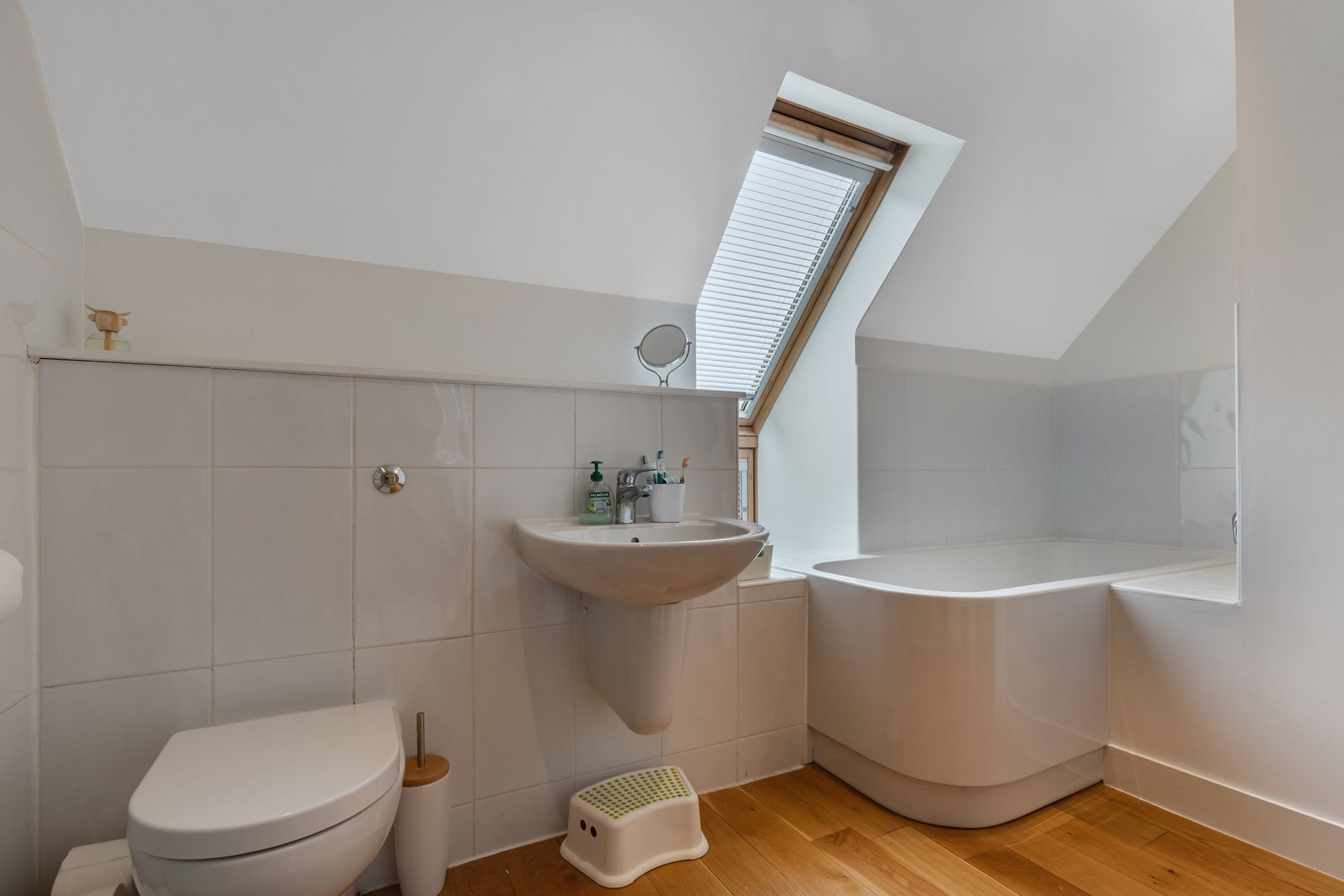 6 bed barn conversion for sale in Glassingall, Cairnston Steading, FK15 35