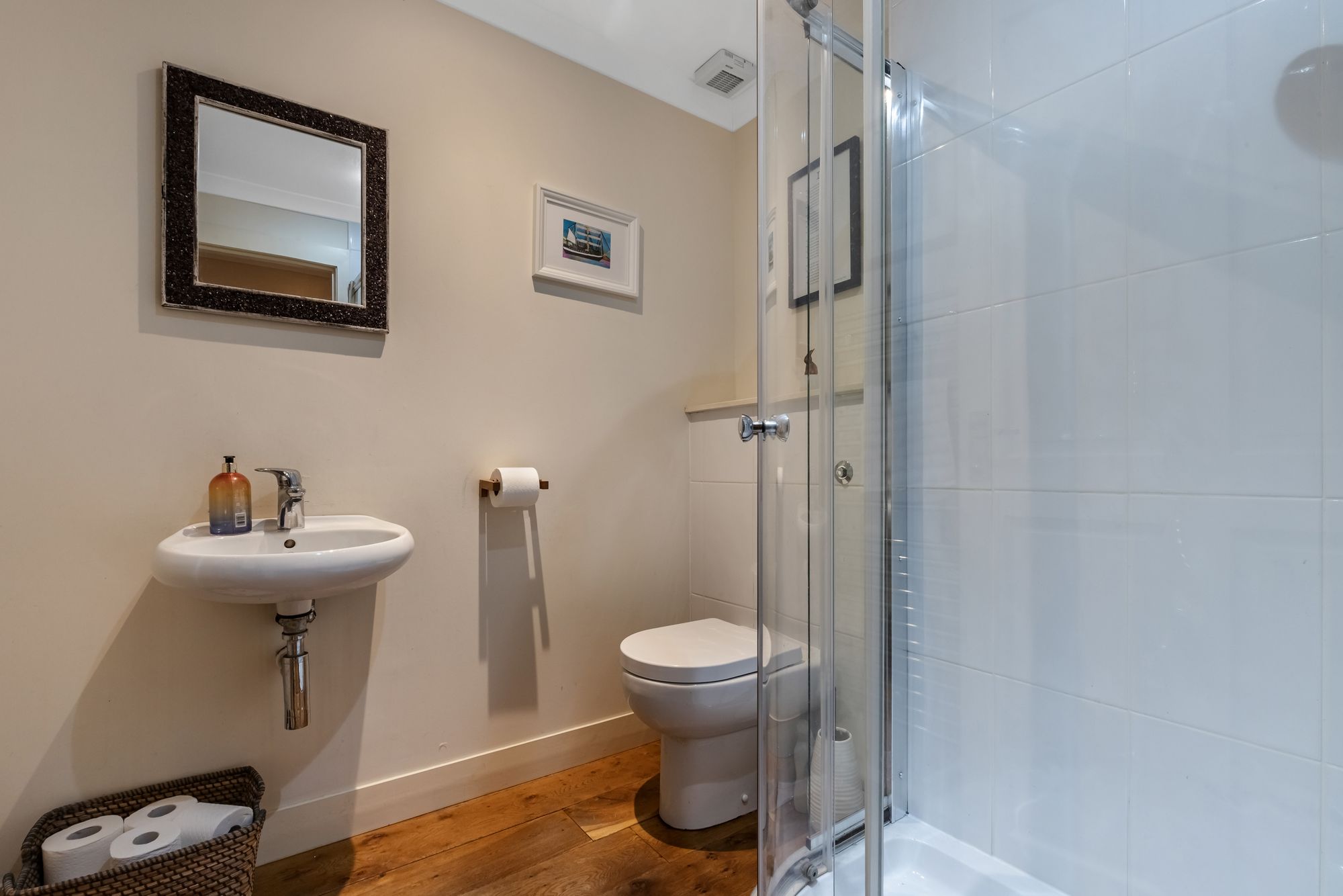 6 bed barn conversion for sale in Glassingall, Cairnston Steading, FK15 14