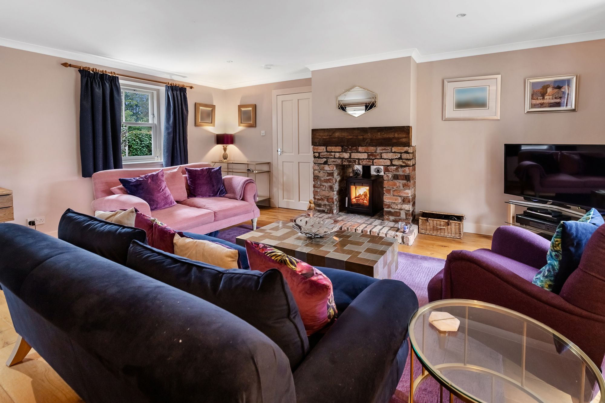 6 bed barn conversion for sale in Glassingall, Cairnston Steading, FK15 1