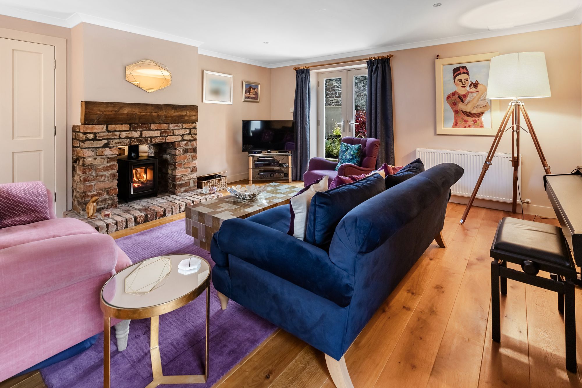 6 bed barn conversion for sale in Glassingall, Cairnston Steading, FK15 5