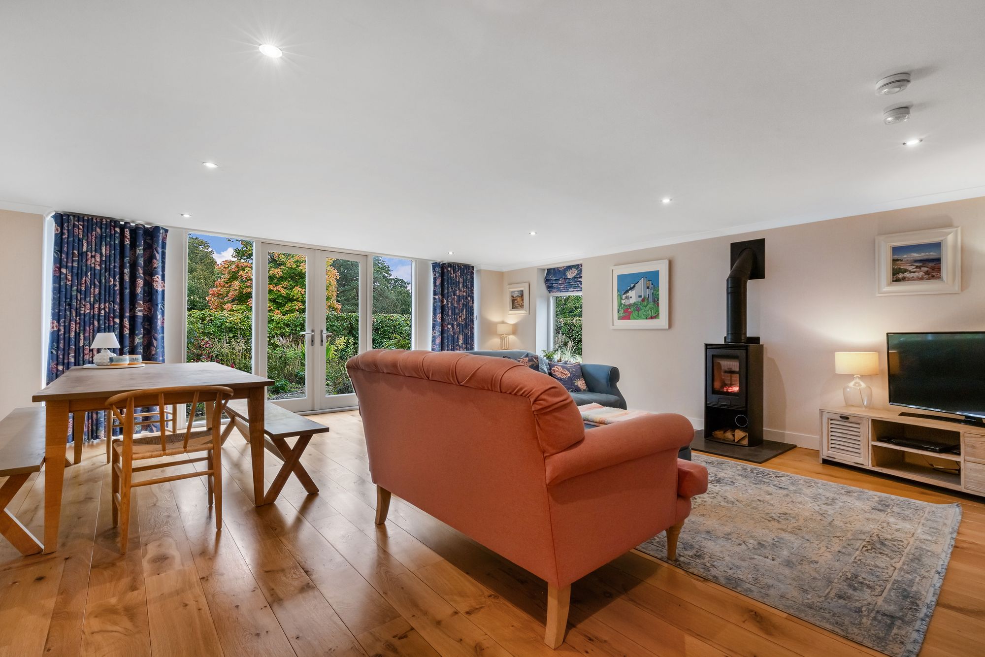 6 bed barn conversion for sale in Glassingall, Cairnston Steading, FK15 11