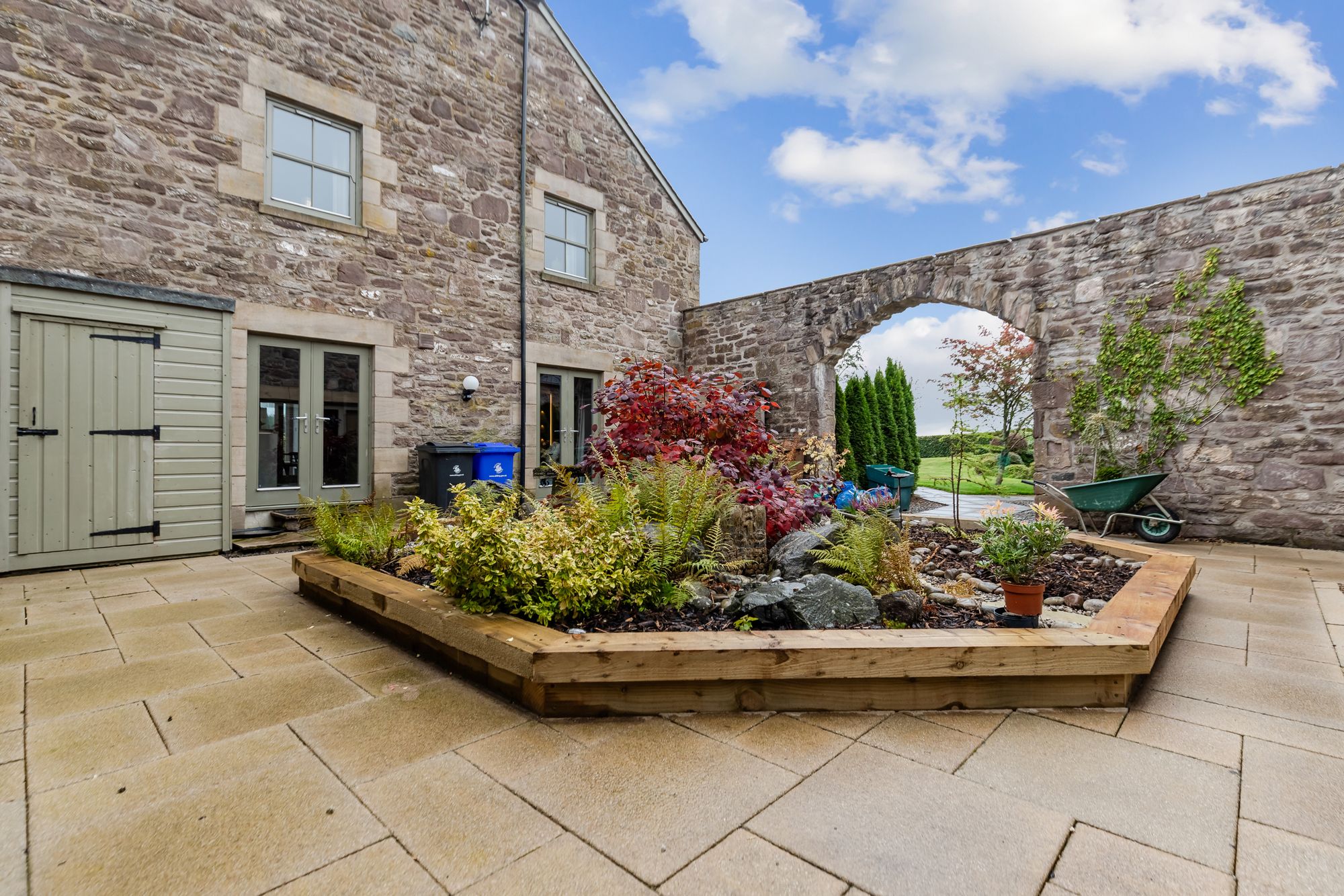 6 bed barn conversion for sale in Glassingall, Cairnston Steading, FK15 38