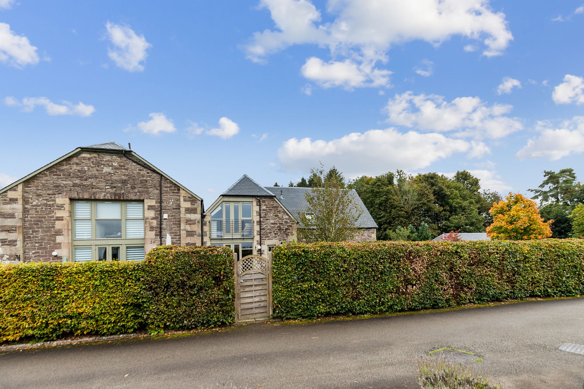 6 bed barn conversion for sale in Glassingall, Cairnston Steading, FK15 39