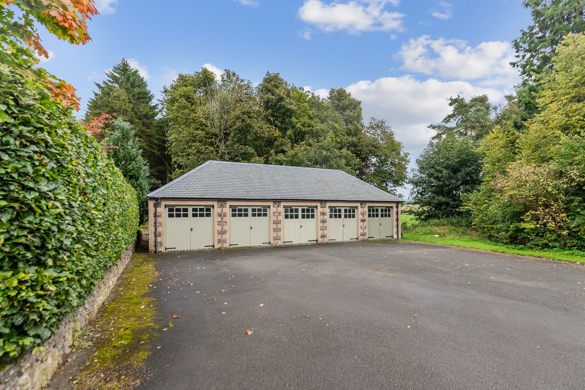 6 bed barn conversion for sale in Glassingall, Cairnston Steading, FK15 42