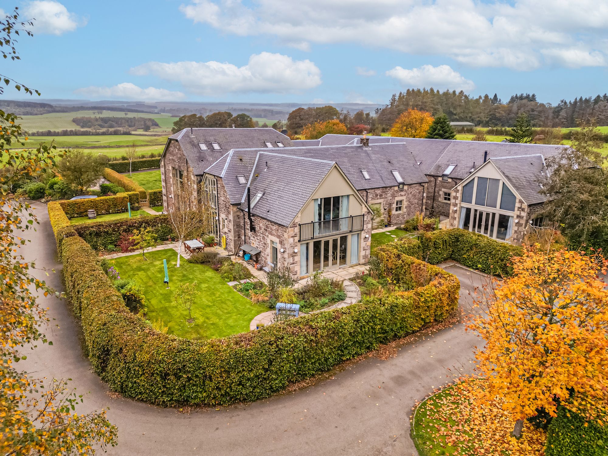 6 bed barn conversion for sale in Glassingall, Cairnston Steading, FK15