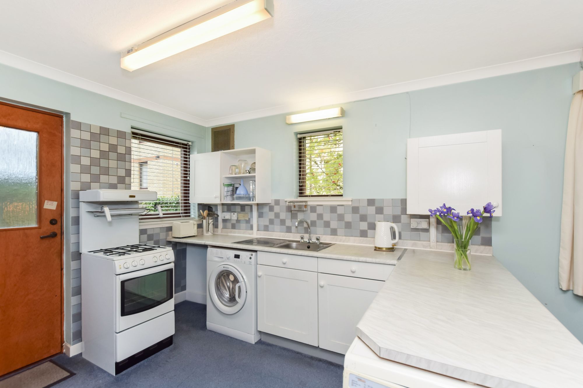 3 bed detached house for sale in Springbank Gardens, Dunblane, FK15  - Property Image 2