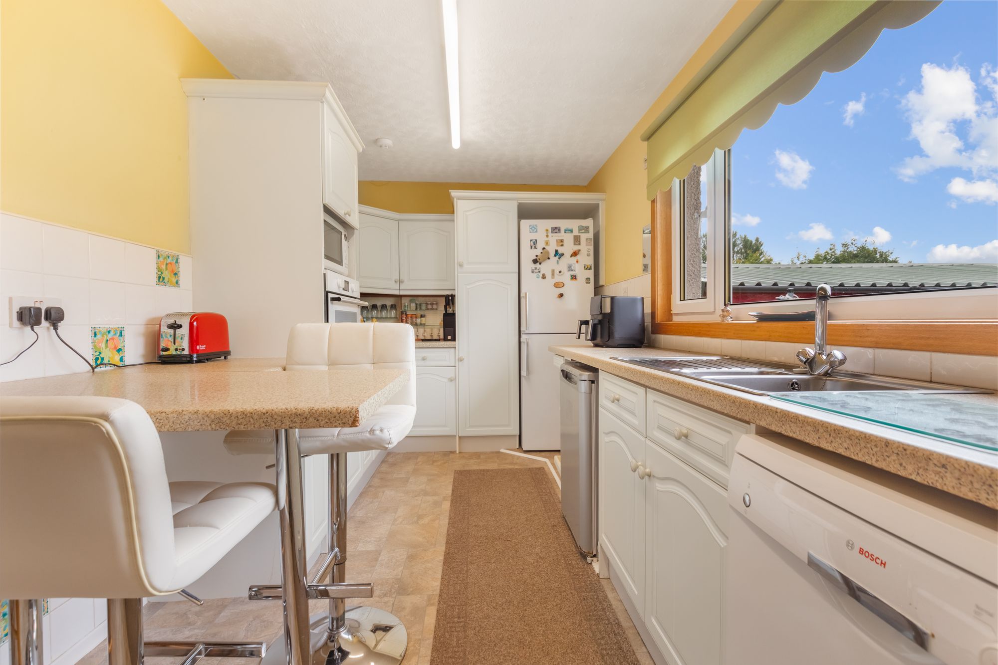 3 bed detached bungalow for sale in Chisholm Avenue, Dunblane  - Property Image 5