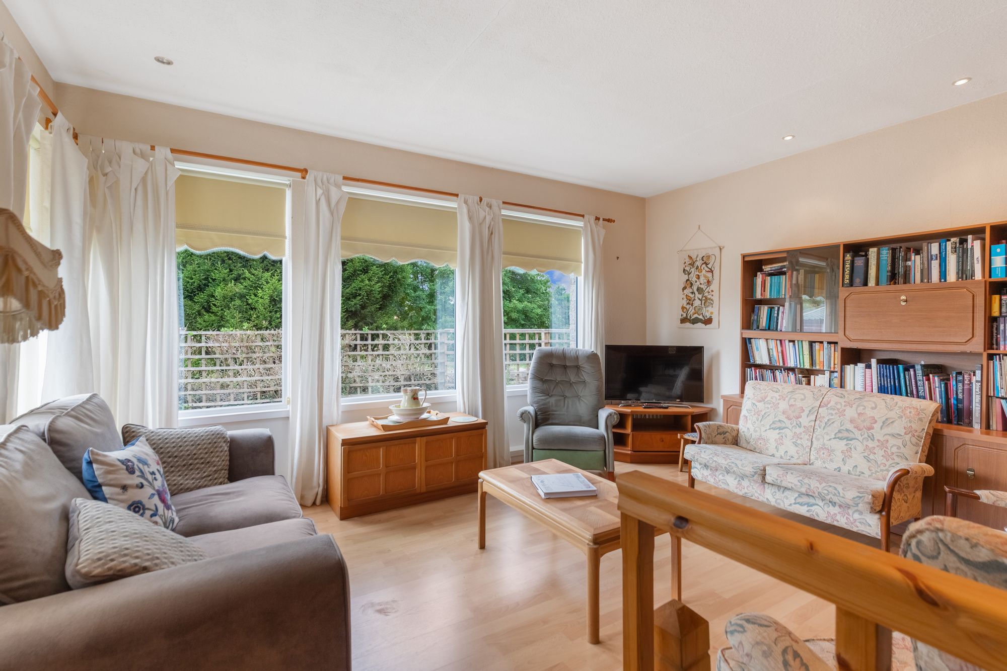 3 bed detached bungalow for sale in Chisholm Avenue, Dunblane  - Property Image 3