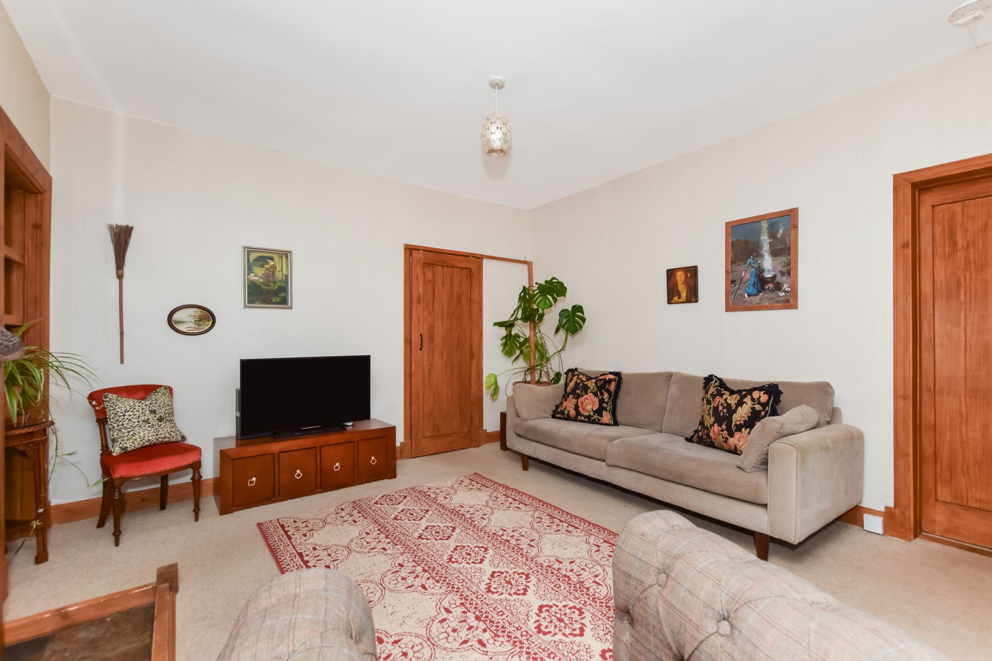2 bed ground floor flat for sale in The Square, Ashfield, FK15  - Property Image 4