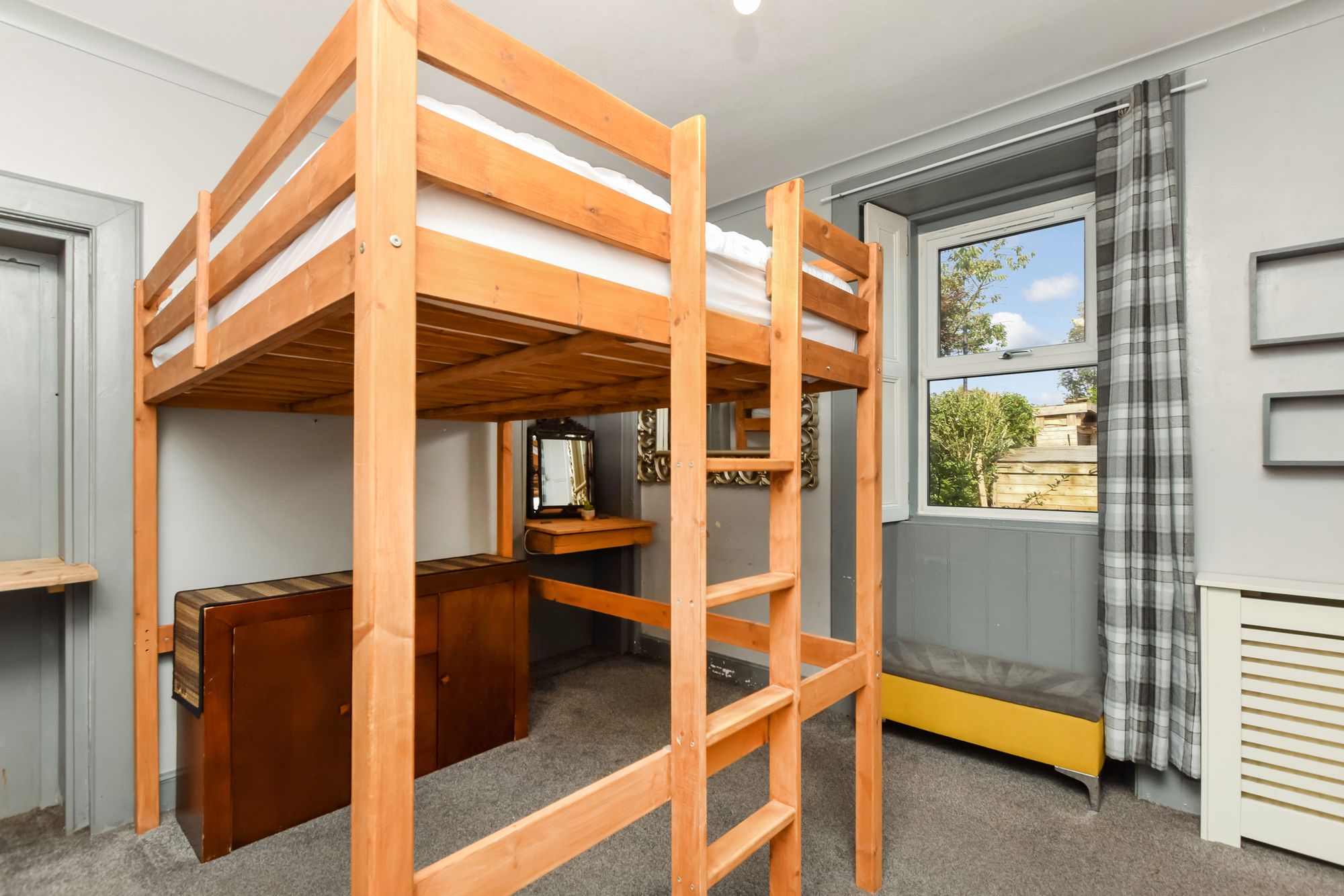 2 bed ground floor flat for sale in The Square, Ashfield, FK15  - Property Image 11
