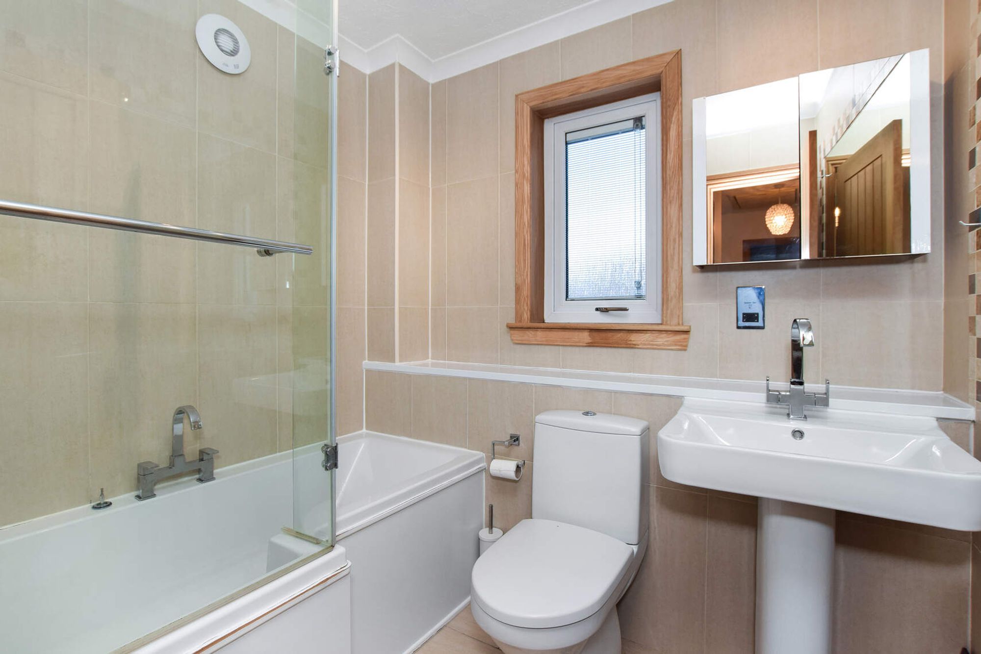 3 bed end of terrace house for sale in Cameron Crescent, Stirling  - Property Image 12