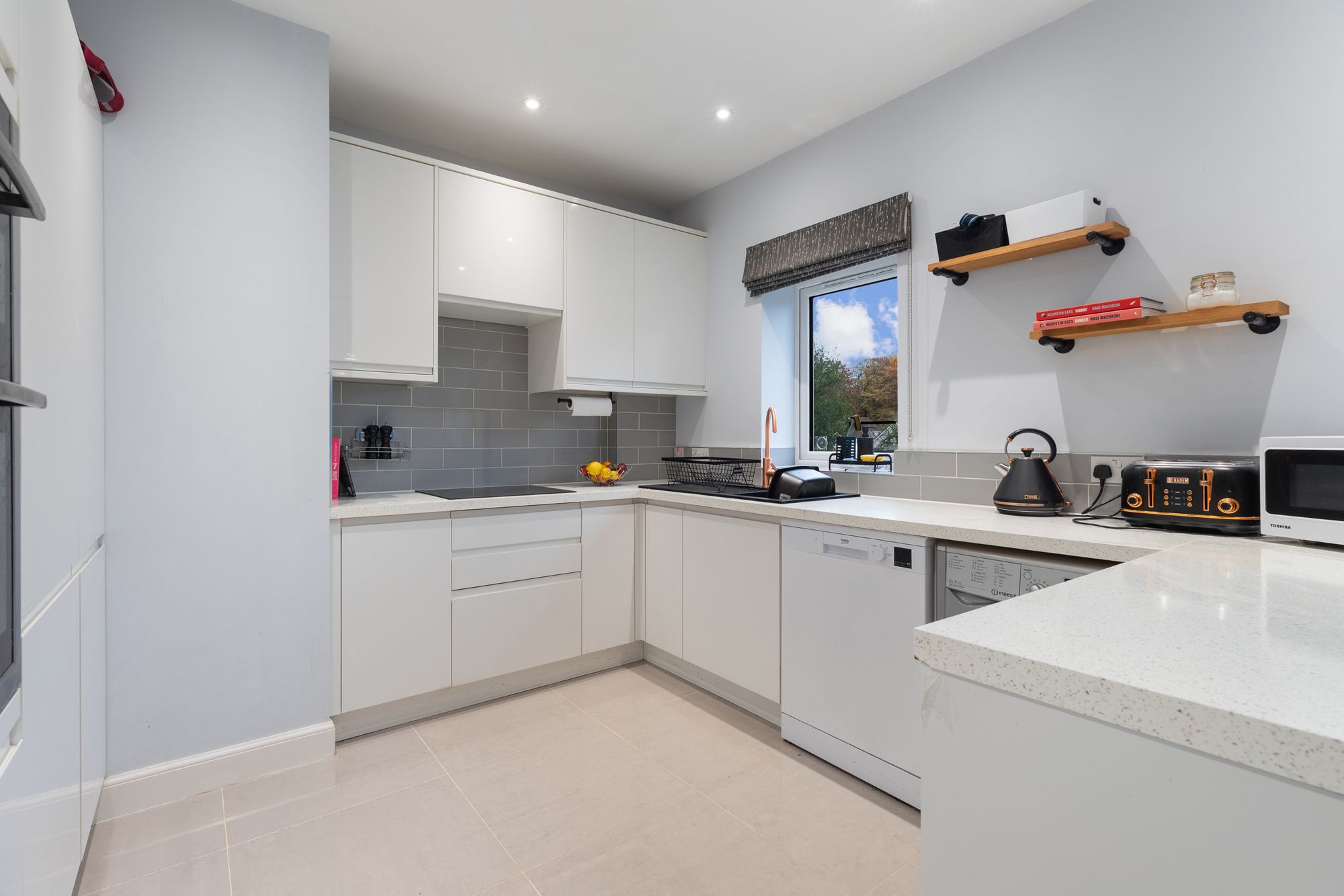 4 bed mid-terraced house for sale in Camp Place, Callander, FK17 3