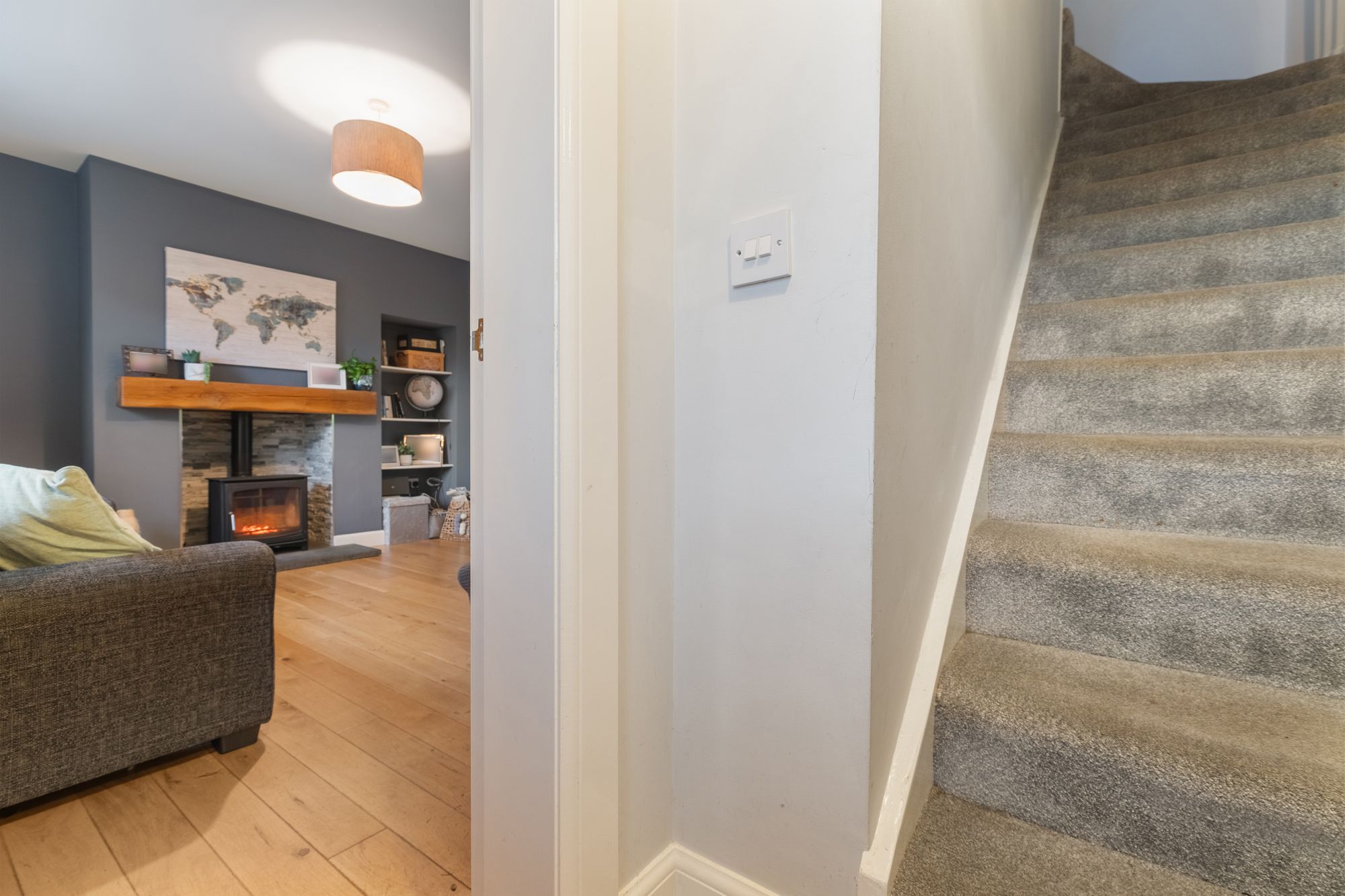 4 bed mid-terraced house for sale in Camp Place, Callander, FK17 10