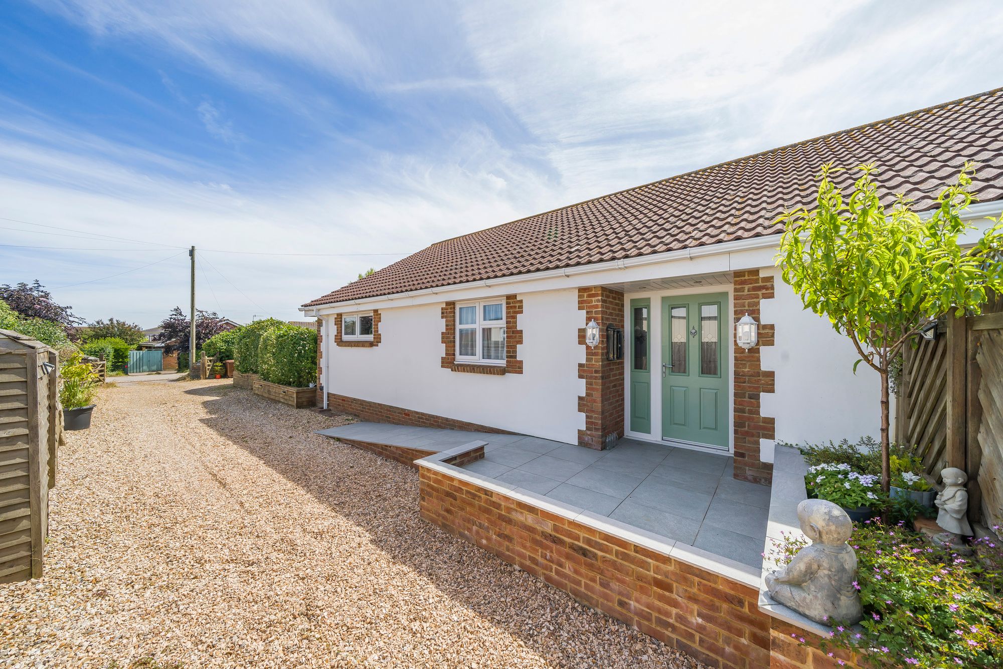 3 bed bungalow for sale in Harbour Road, Bognor Regis  - Property Image 1