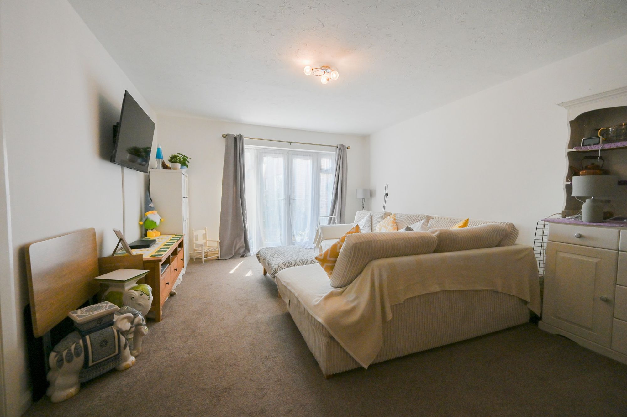 2 bed for sale in Victoria Drive, Bognor Regis  - Property Image 3